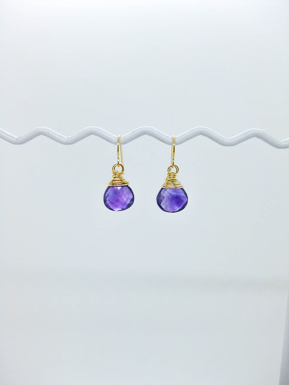 Copy of Chamomile: Amethyst Earrings - e620b