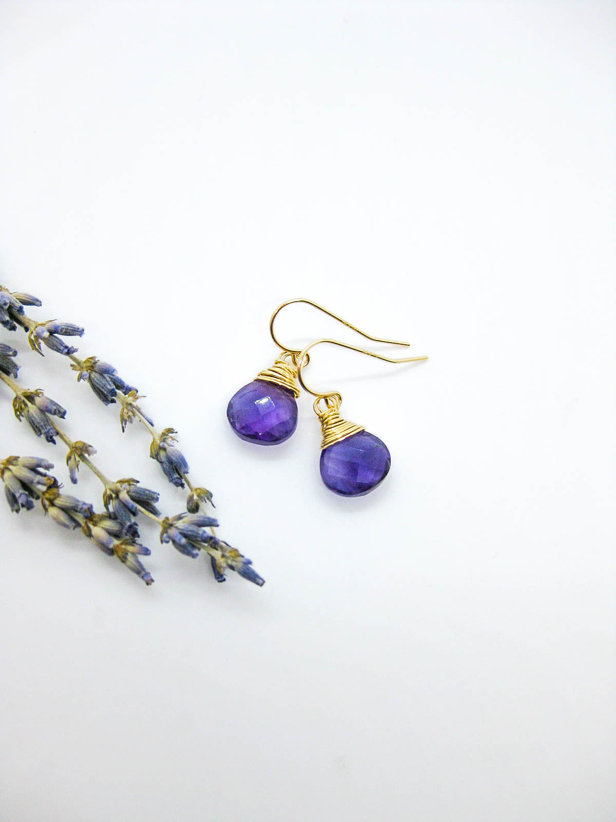 Copy of Chamomile: Amethyst Earrings - e620b