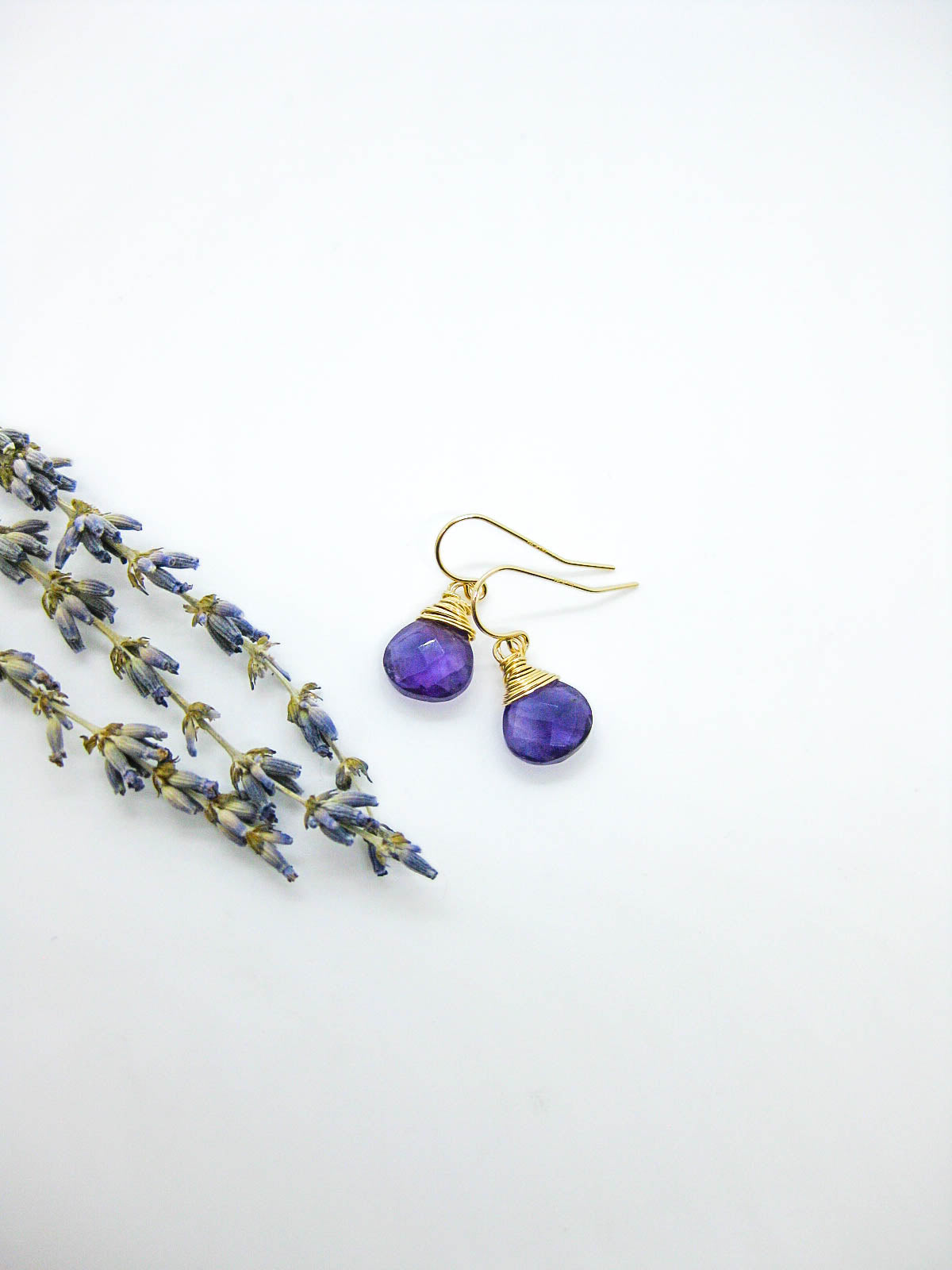 Copy of Chamomile: Amethyst Earrings - e620b