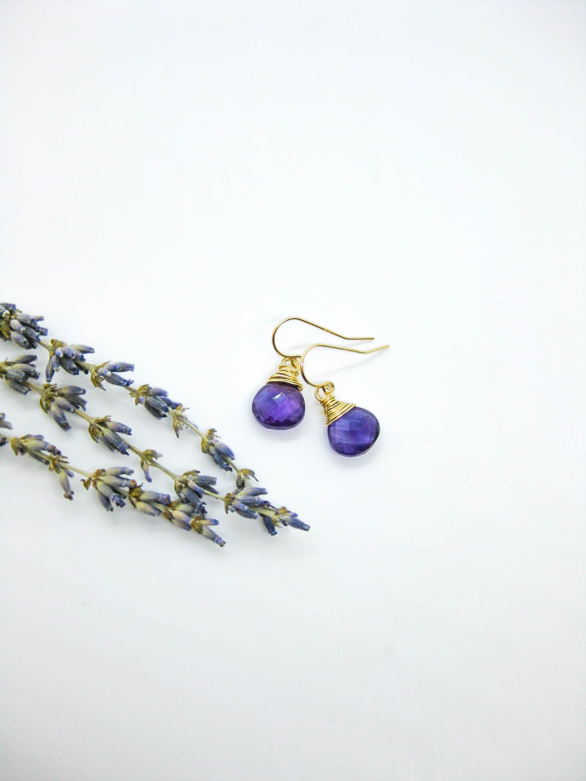 Copy of Chamomile: Amethyst Earrings - e620b