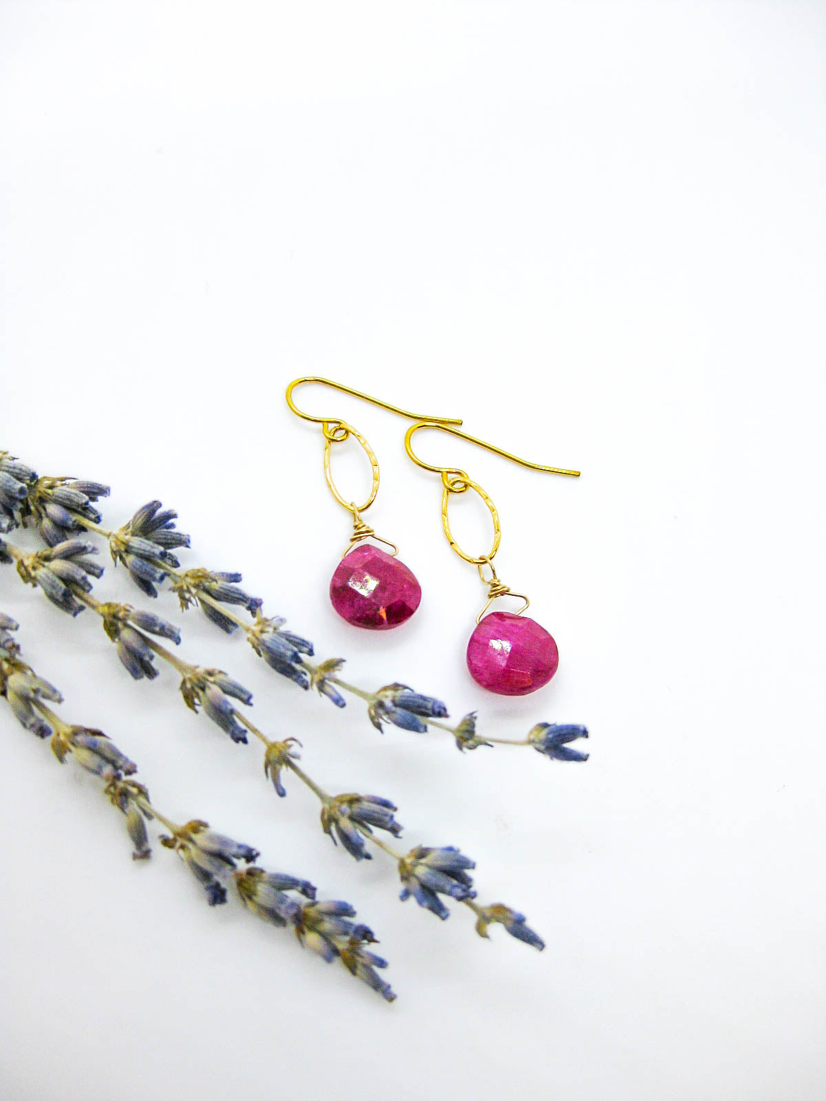 Chrysanthe: Ruby Earrings - e670