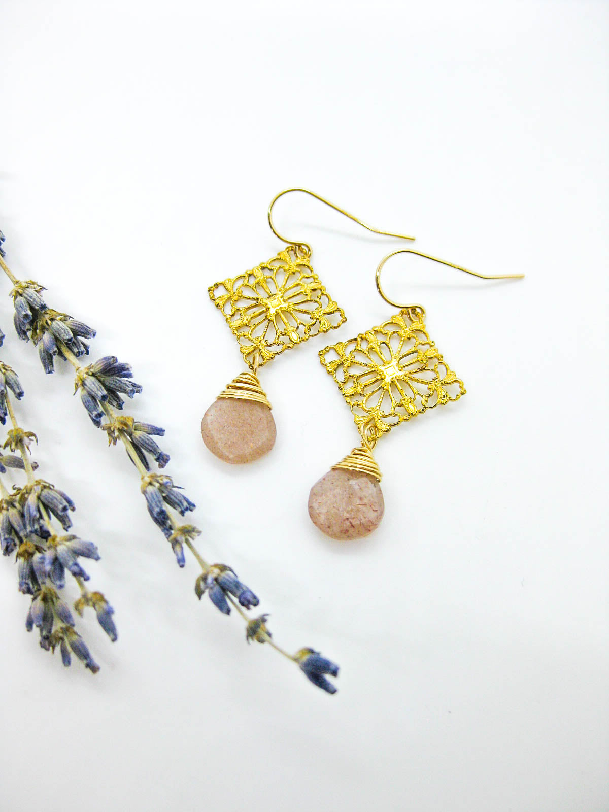 Lotus: Peach Moonstone Earrings - e684