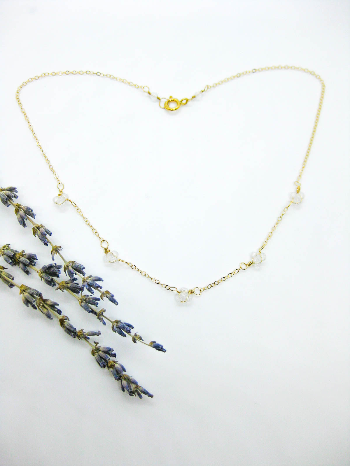 Hyacinth: Quartz Choker - n567