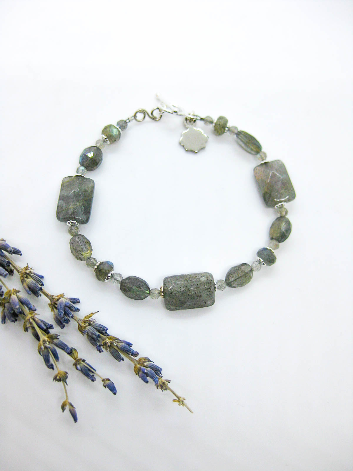 Calla II: Labradorite Bracelet - b351