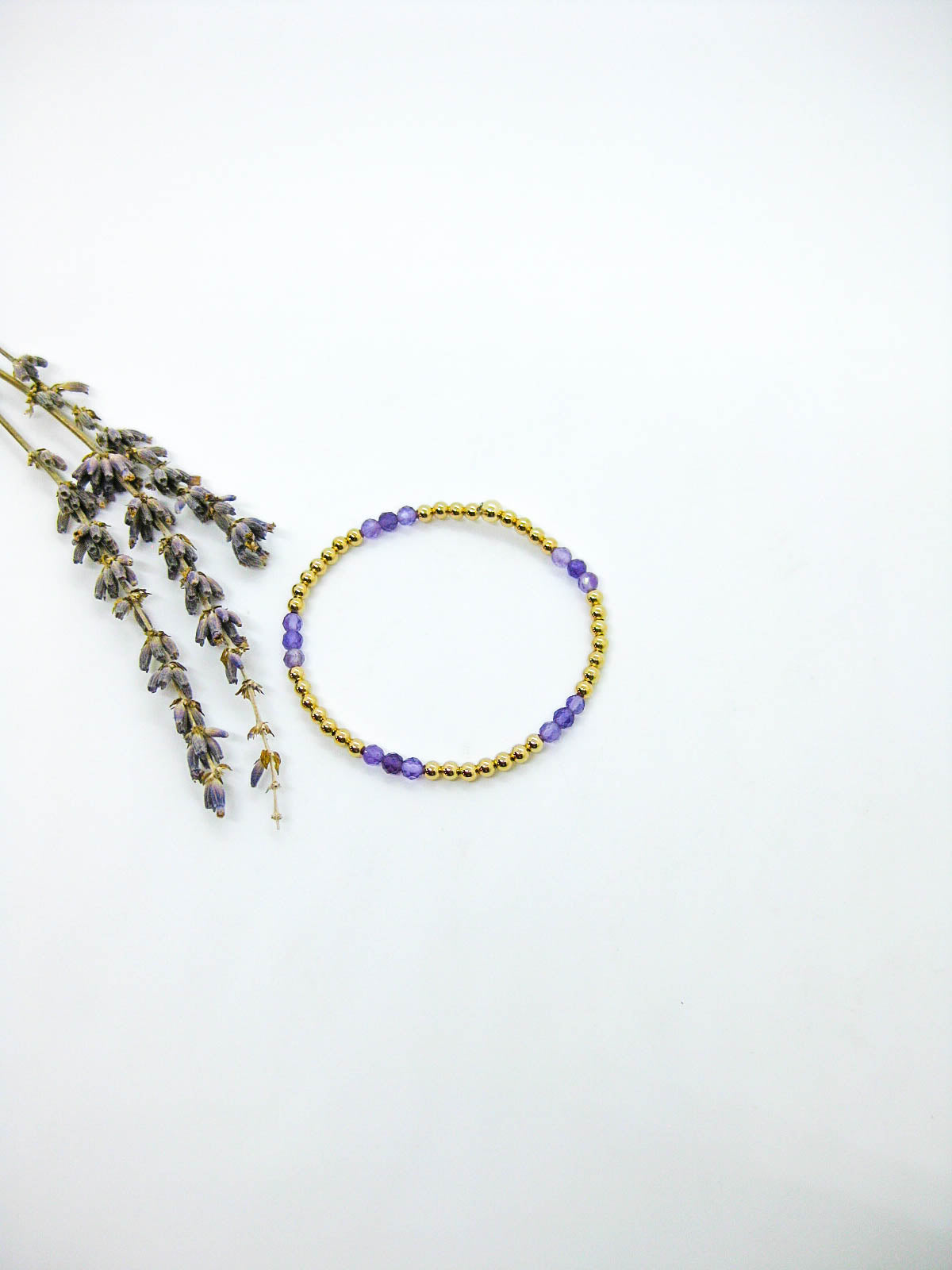 Juniper: Amethyst Stretch Bracelet - b397