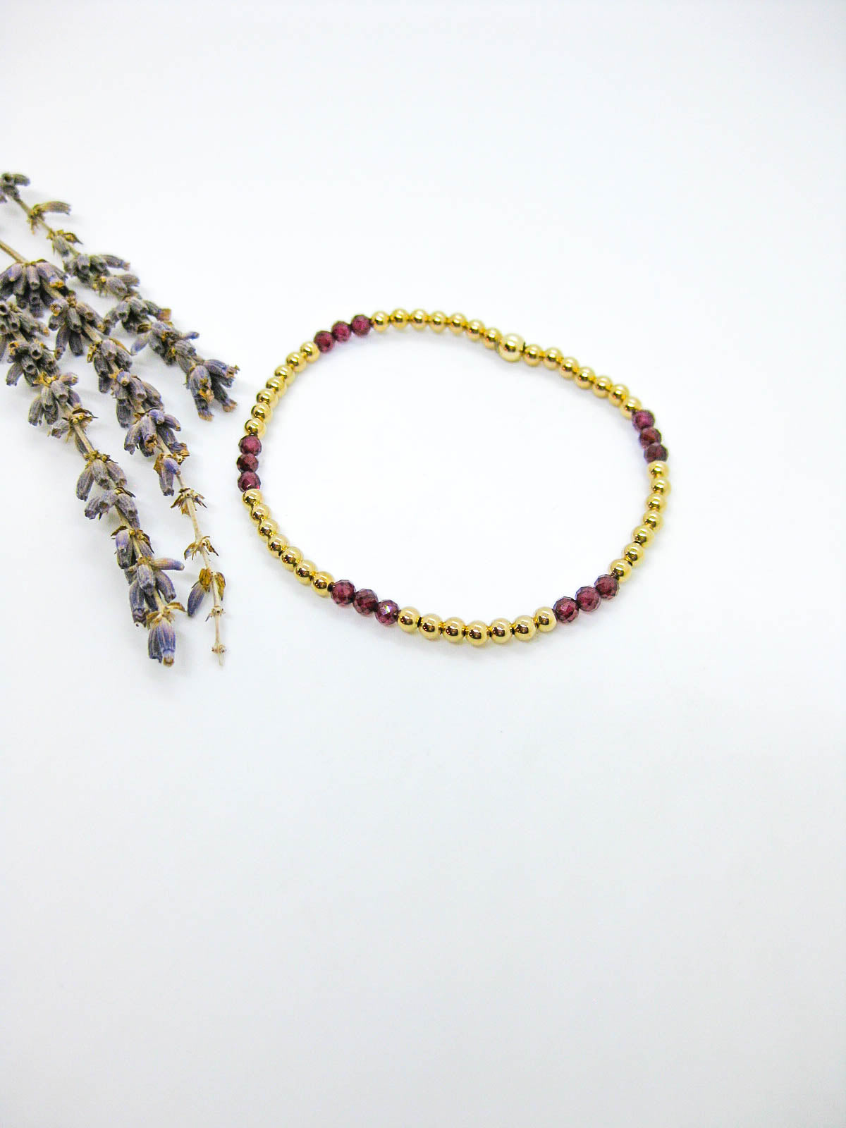 Juniper: Garnet Stretch Bracelet - b400