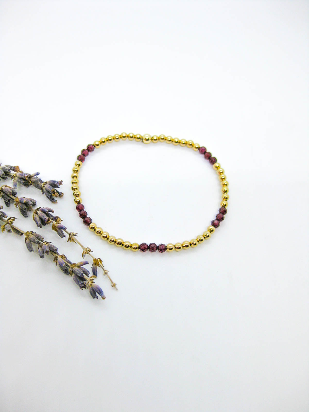 Juniper: Garnet Stretch Bracelet - b400