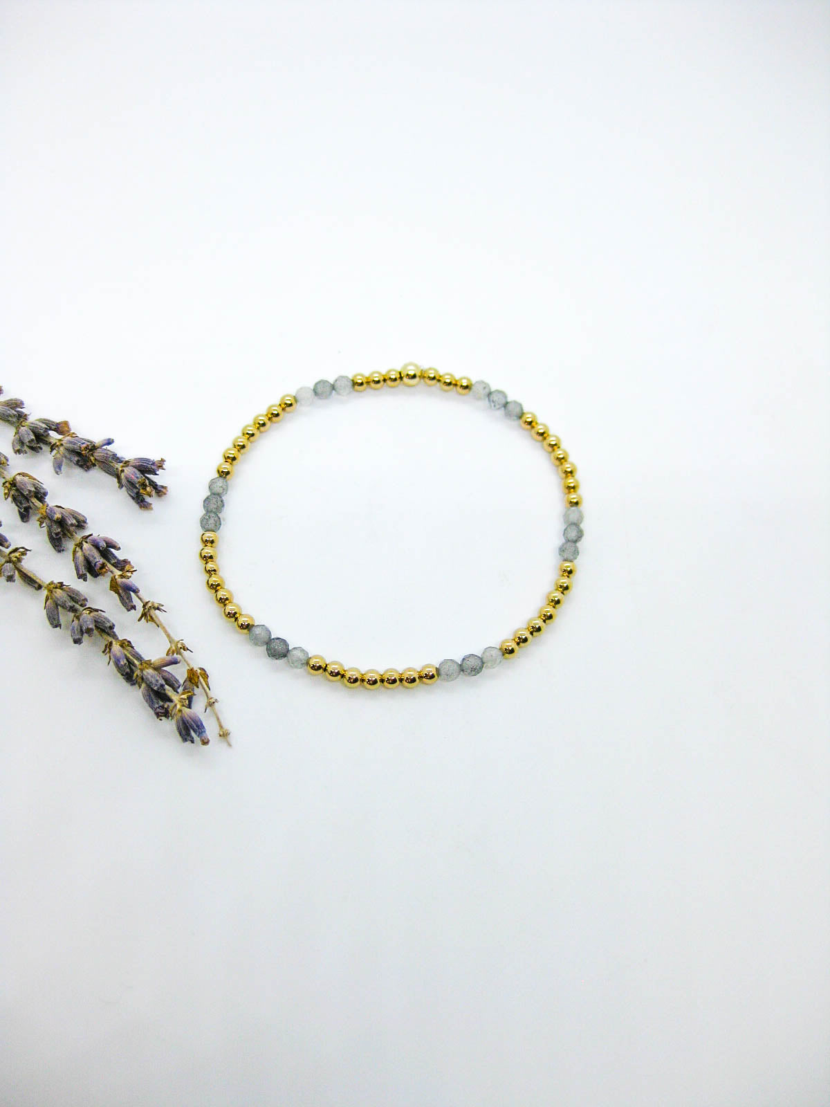 Juniper: Labradorite Stretch Bracelet - b402