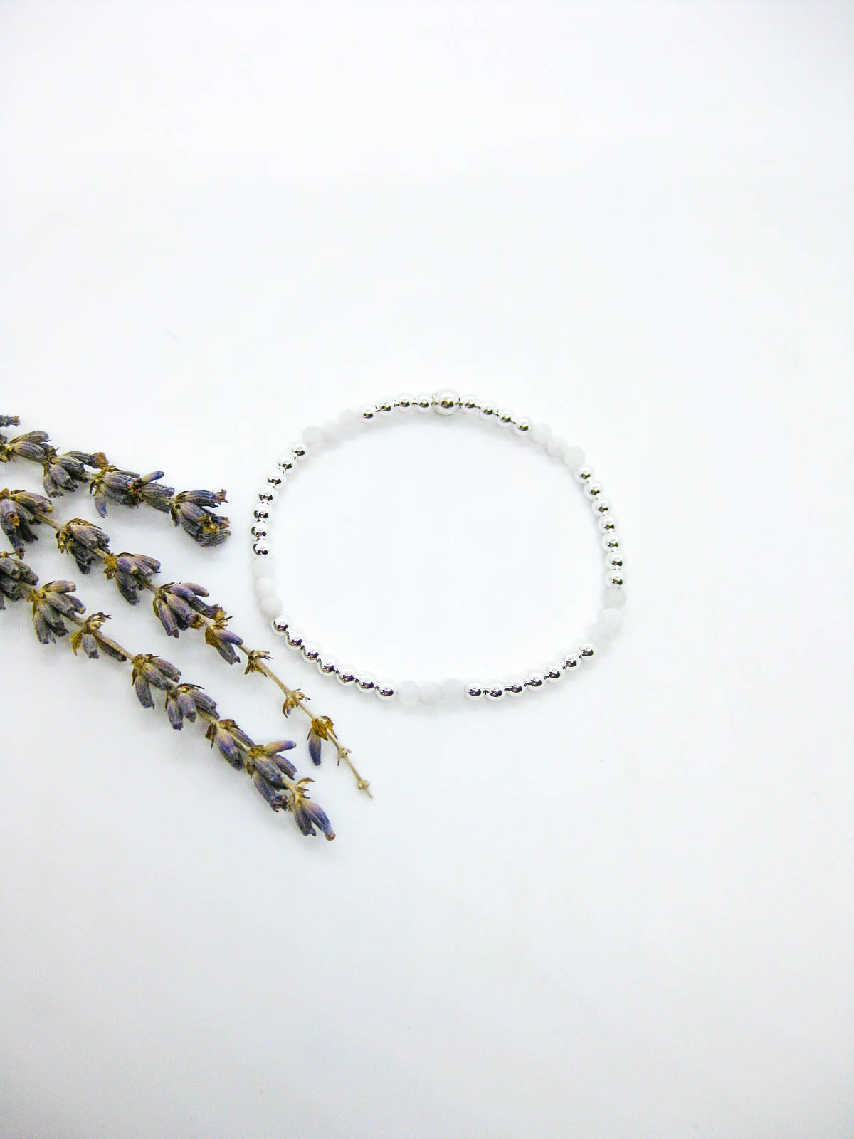 Juniper: Moonstone Stretch Bracelet - b404