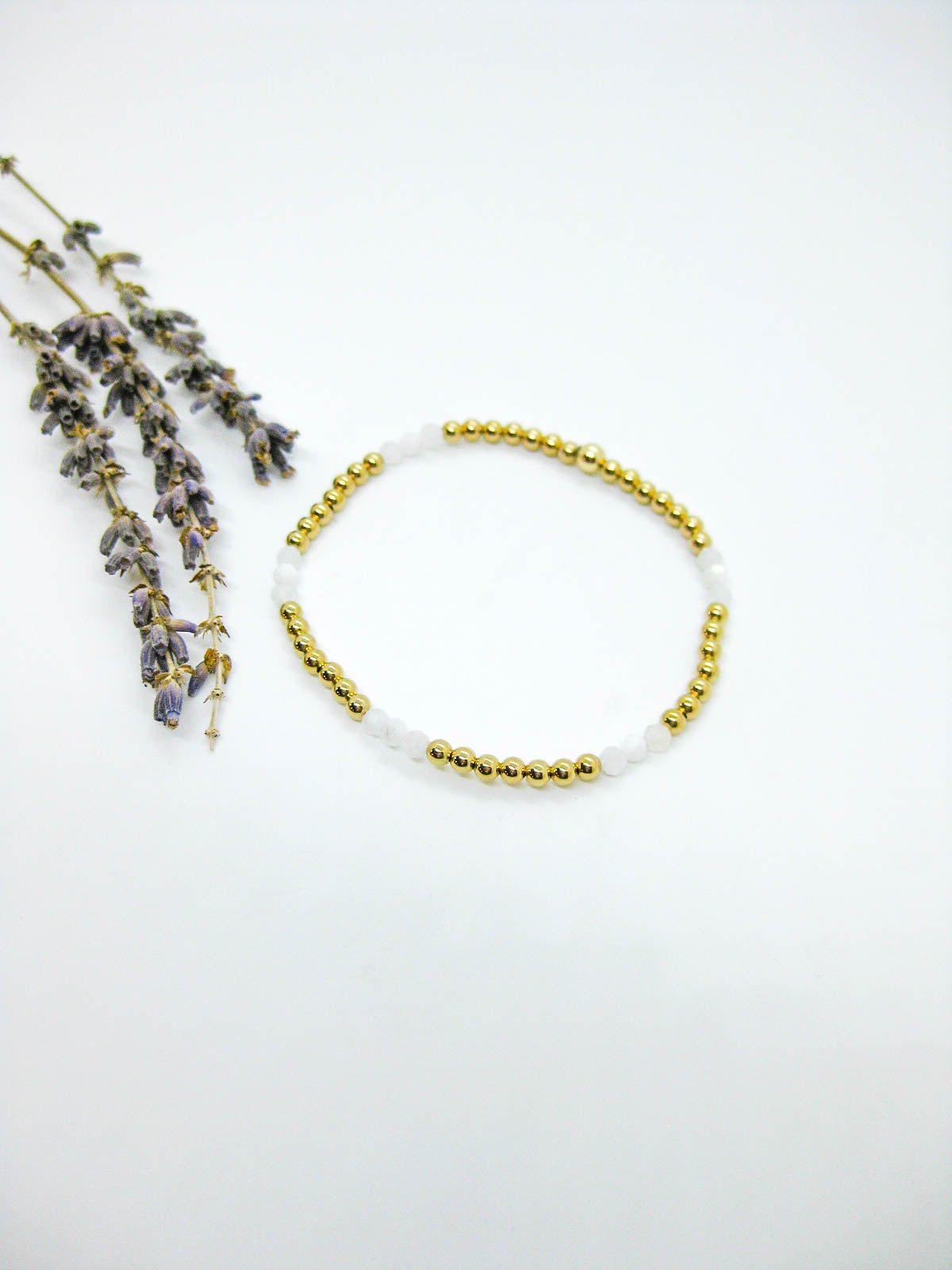 Juniper: Moonstone Stretch Bracelet - b404