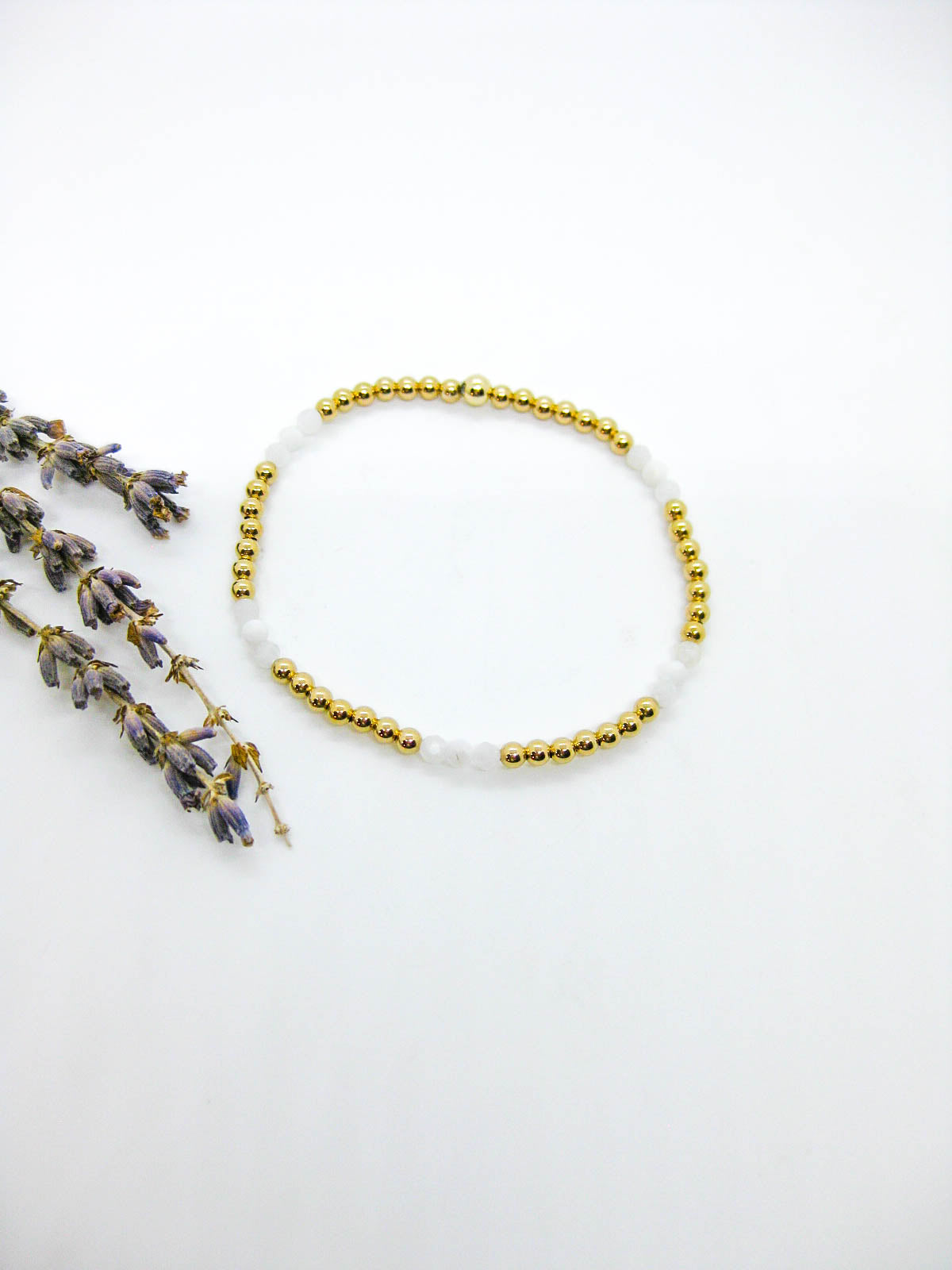 Juniper: Moonstone Stretch Bracelet - b404