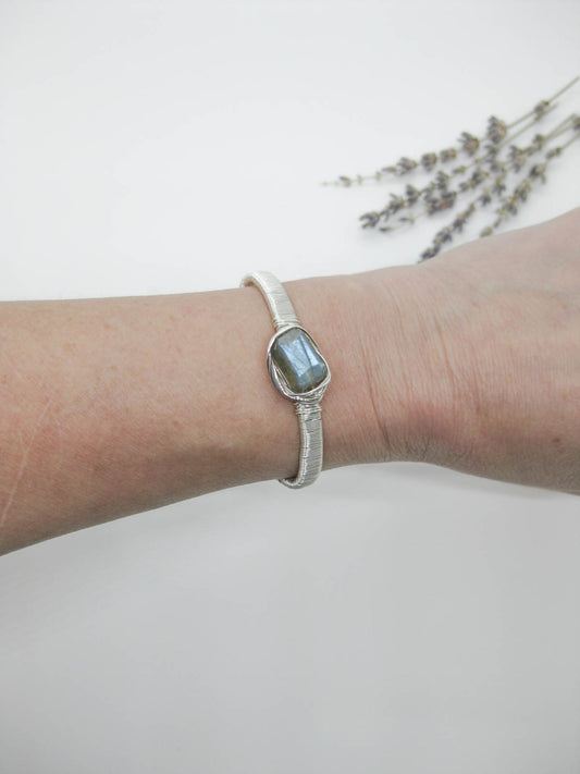 Calla: Labradorite Wrapped Cuff - b417