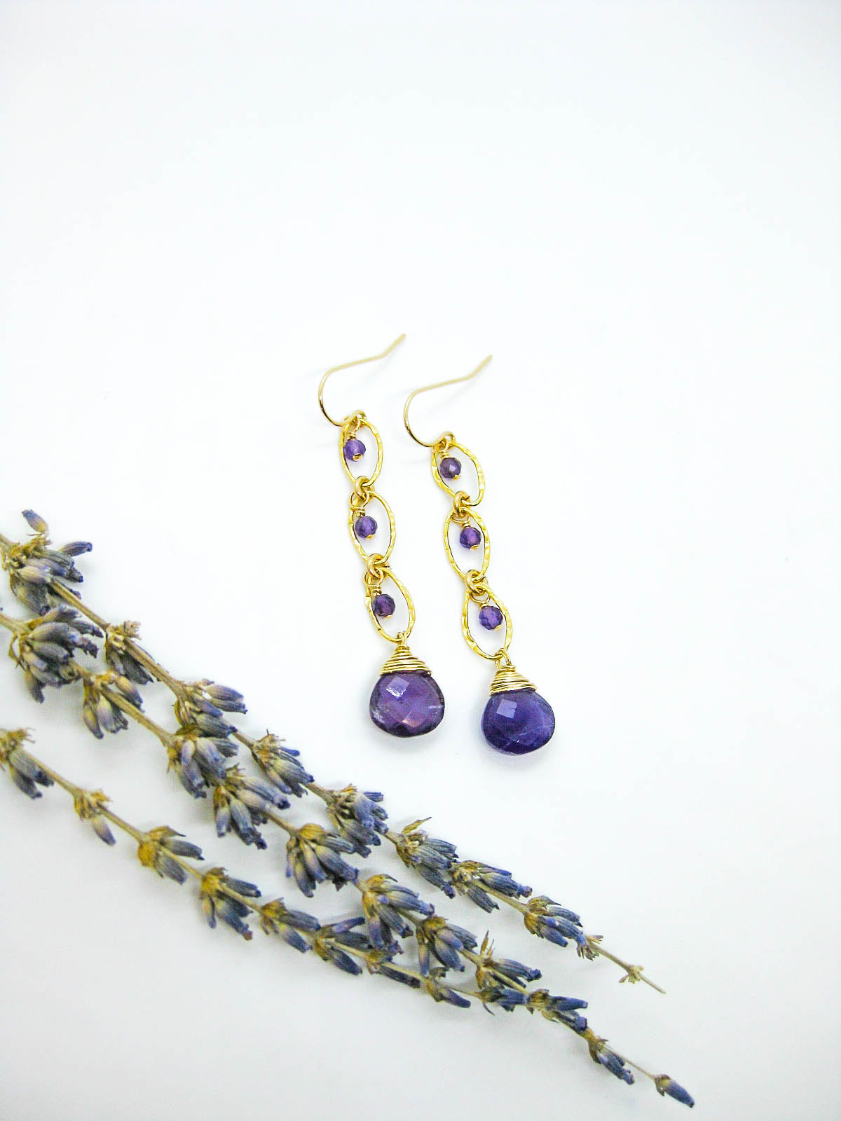 Lilac: Amethyst Earrings - e721