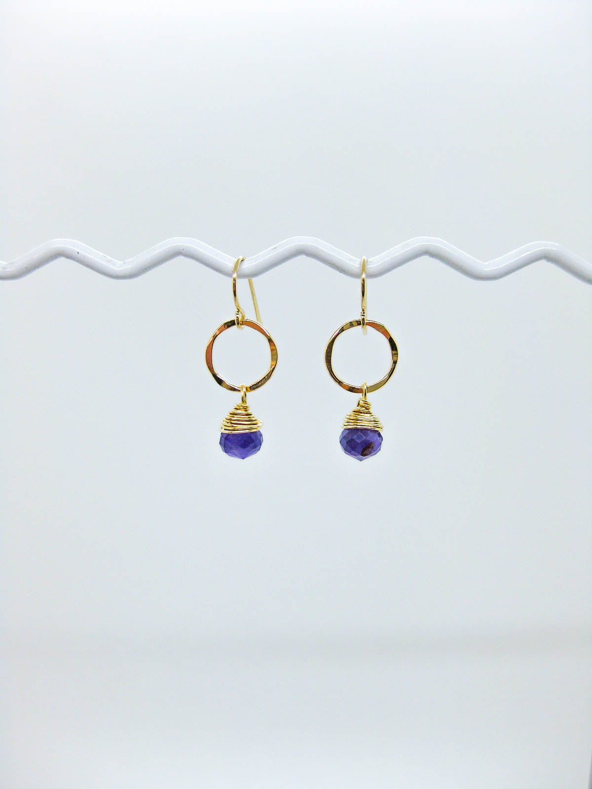 Daisy: Amethyst Earrings - e732