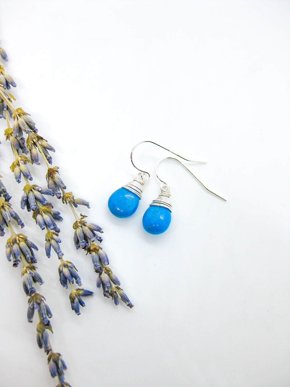 Chamomile: Blue Turquoise Earrings - e746