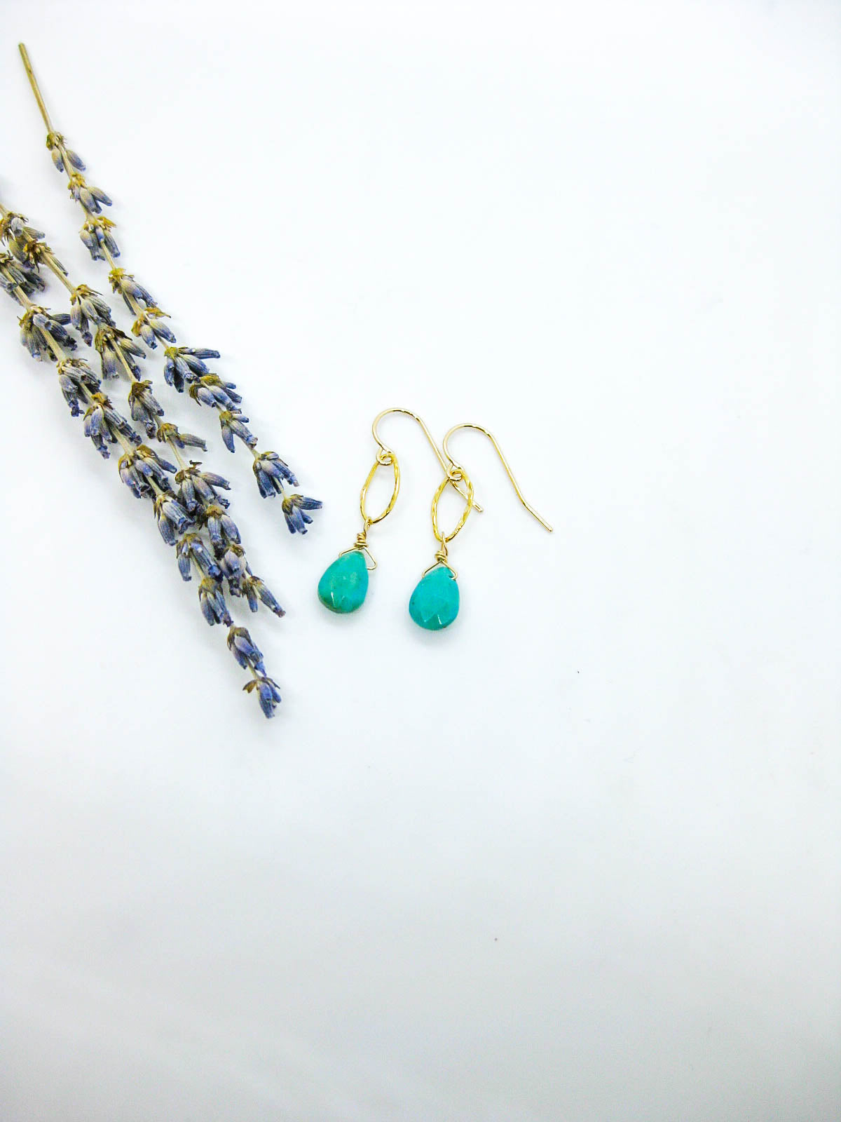 Chrysanthe: Turquoise Earrings - e751