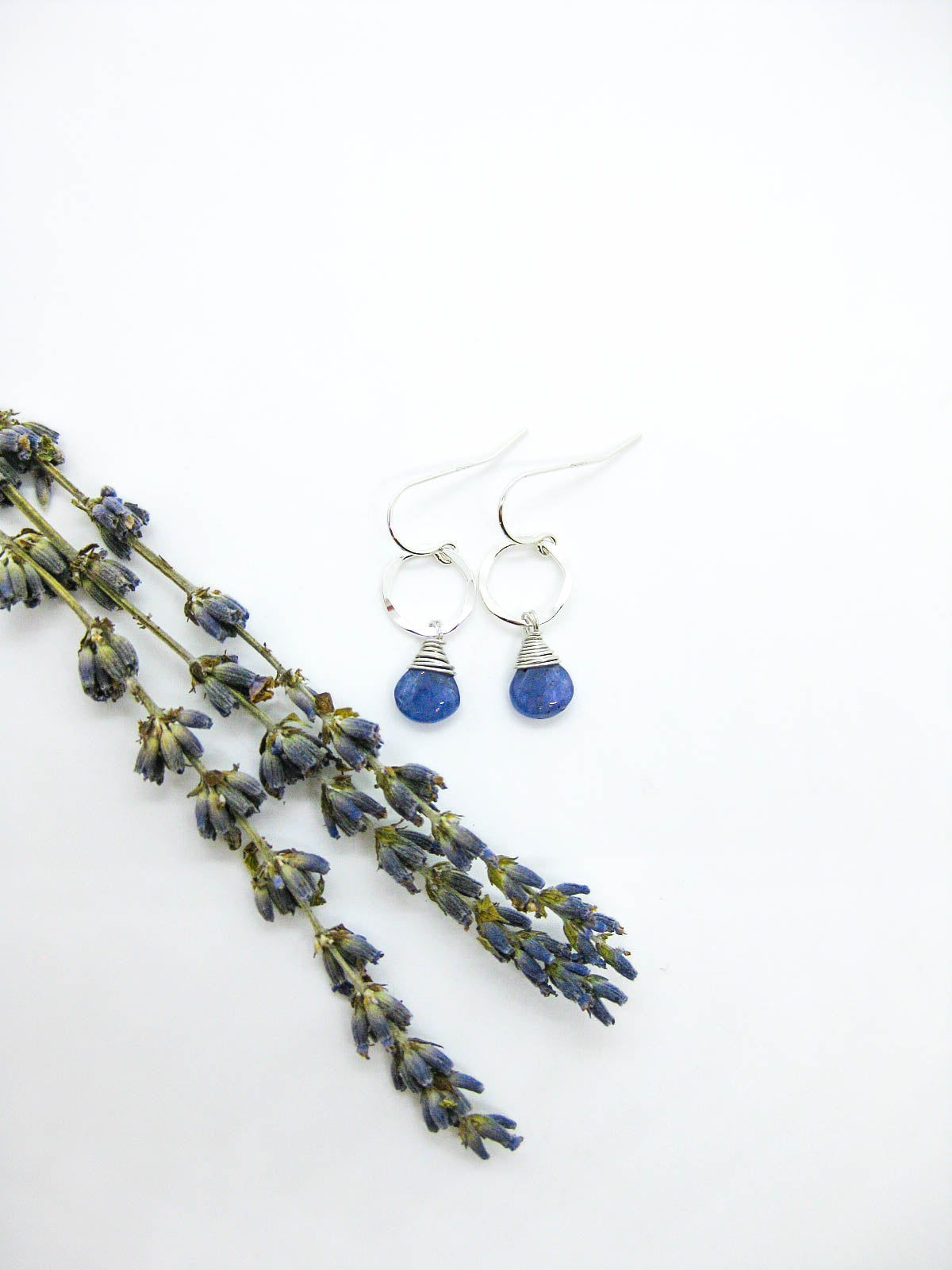 Daisy: Tanzanite Earrings - e753