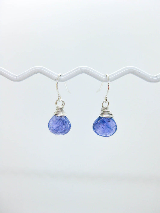Chamomile: Tanzanite Earrings - e757