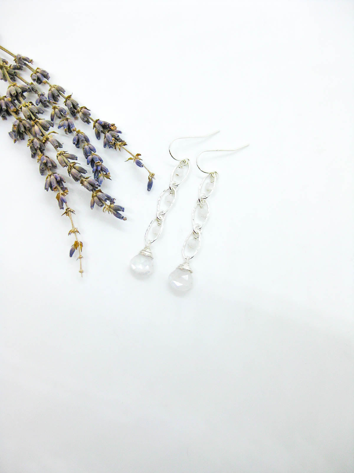 Lilac: Moonstone Earrings e805 - Main Image