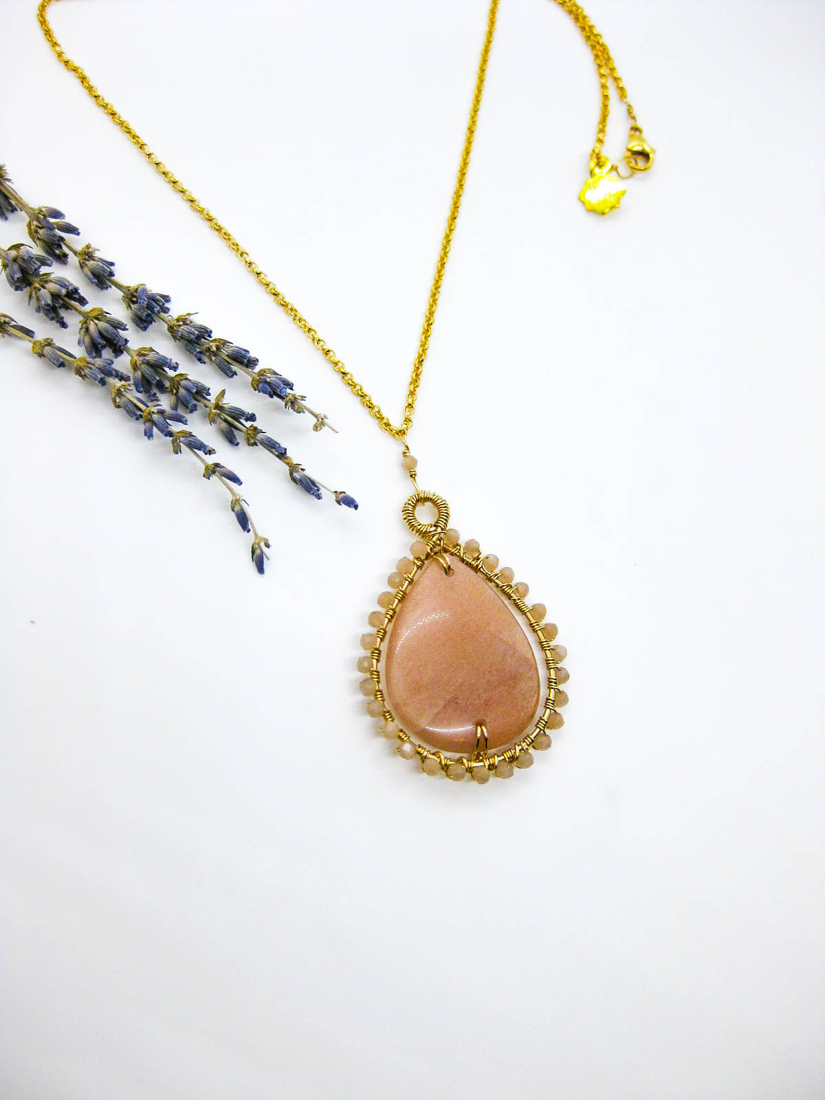 Peony: Peach Moonstone 22" Necklace - n605oak