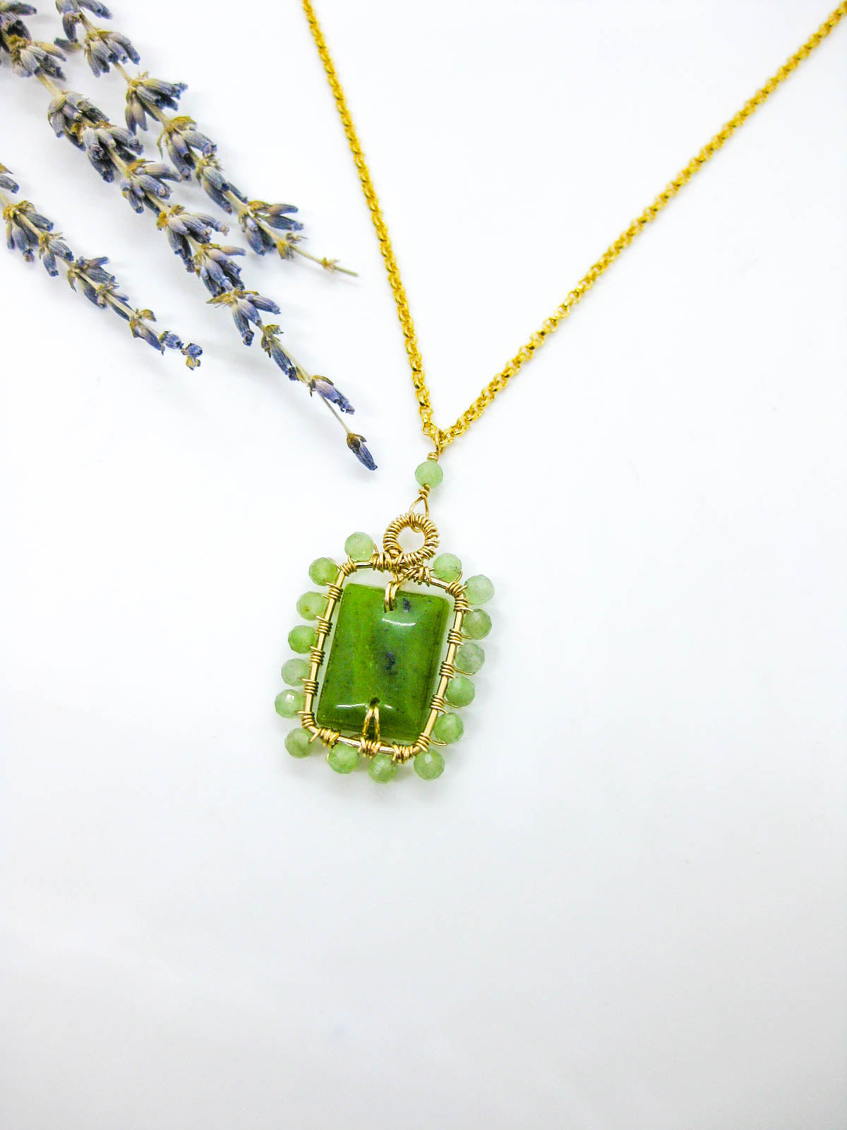 Peony: Jade Necklace - n608oak