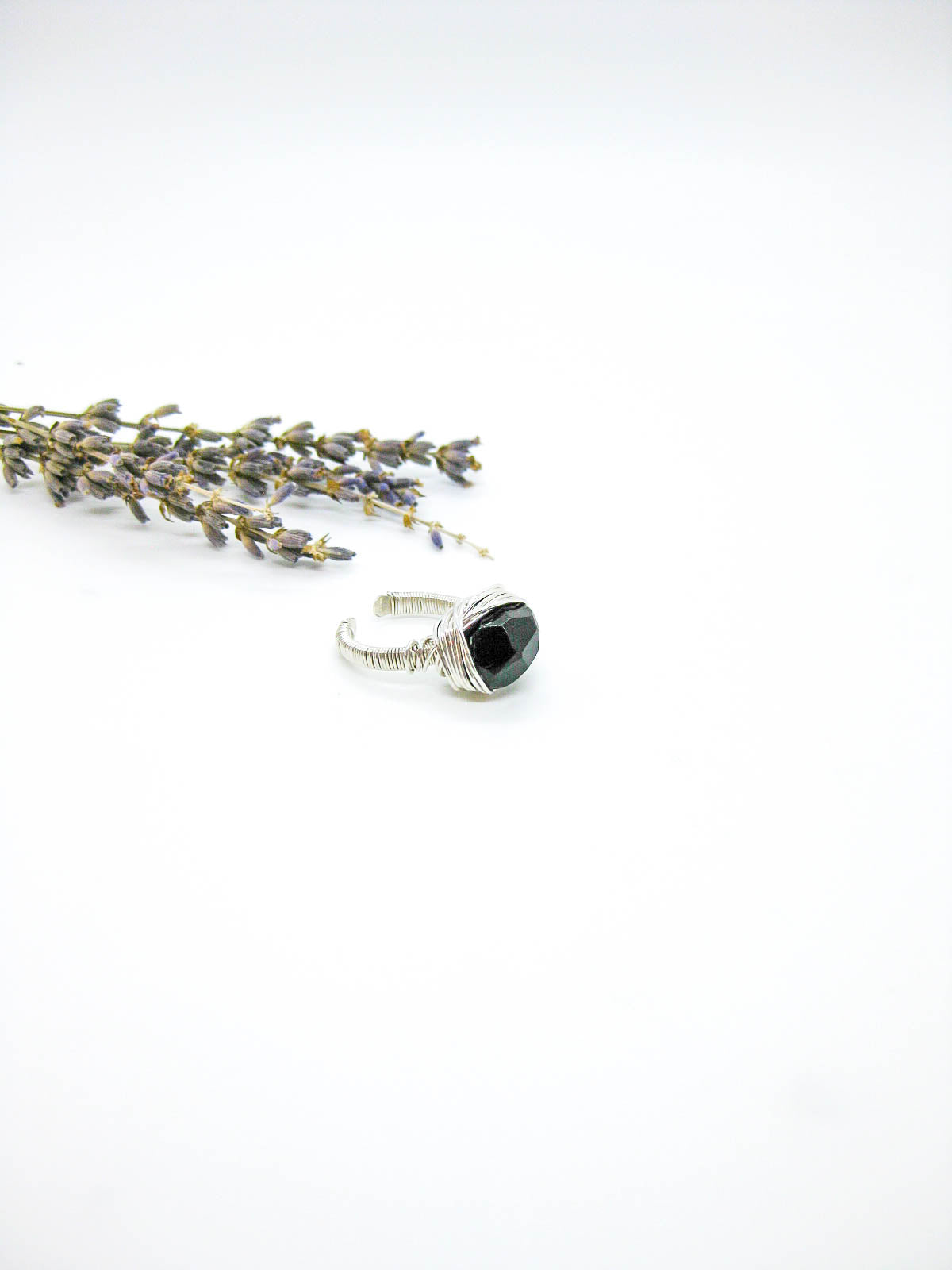 Calla: Onyx Ring