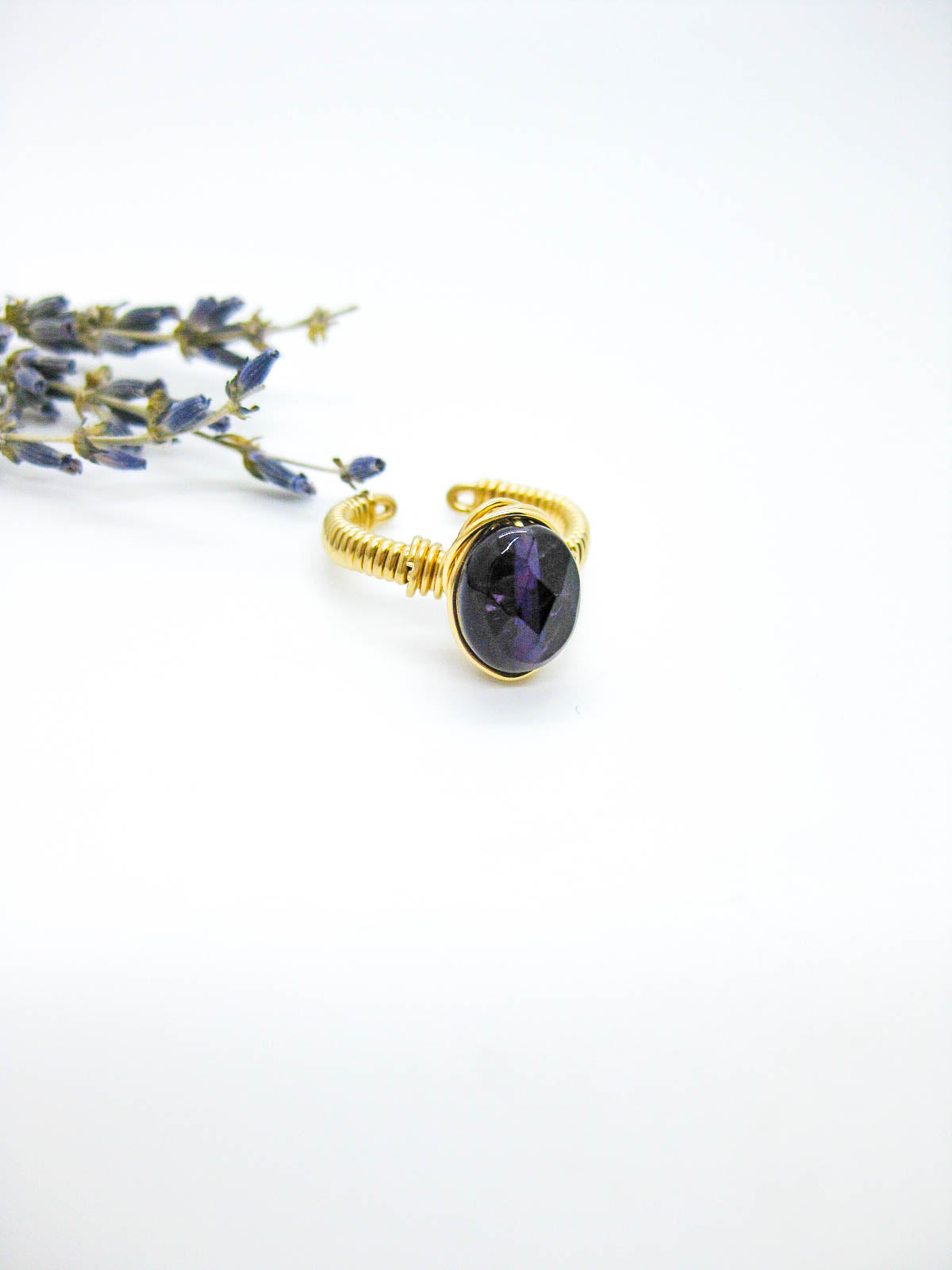 Aster: Amethyst Ring - r44