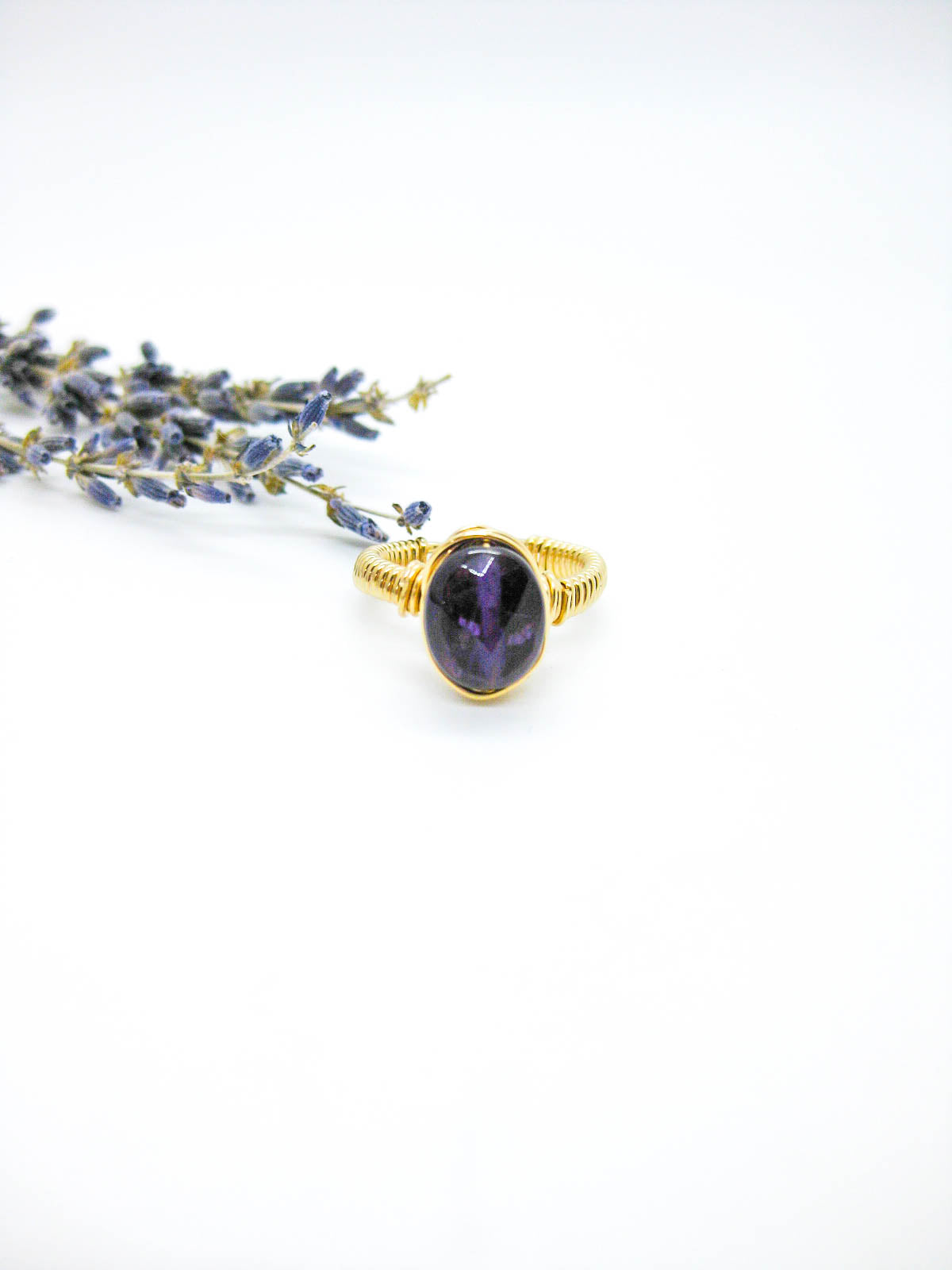 Aster: Amethyst Ring - r44