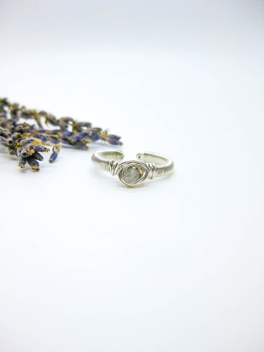 Blossom: Labradorite Ring - r85