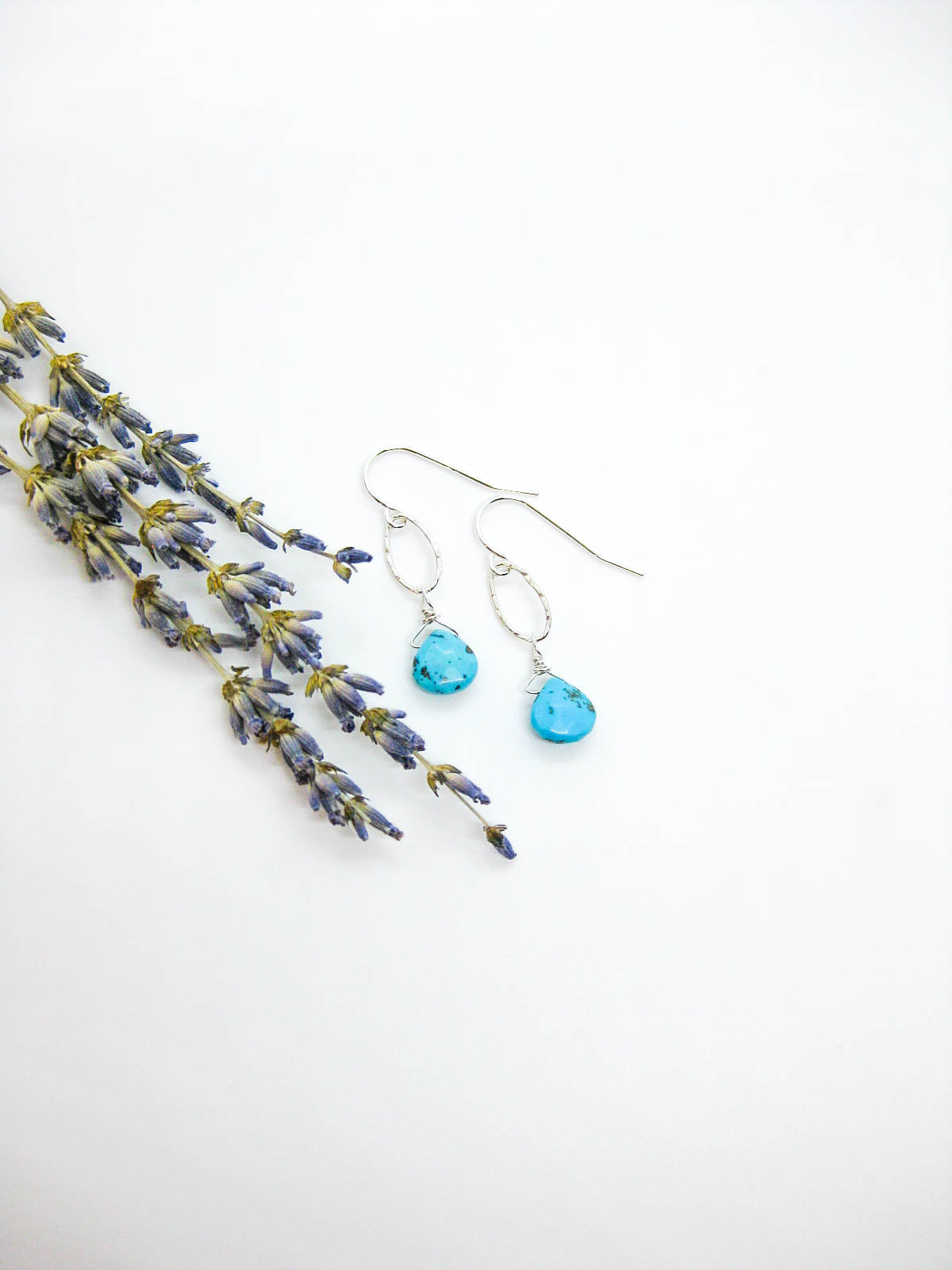 Chrysanthe: Turquoise Earrings - e659