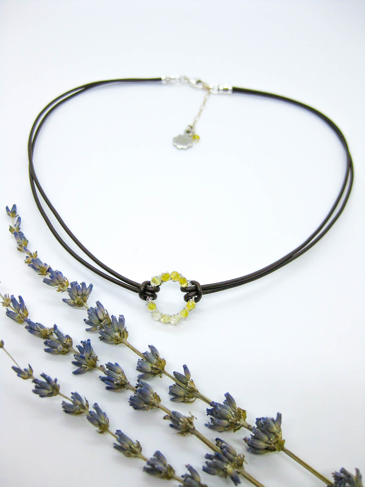 Circle: Citrine Leather Necklace - n465
