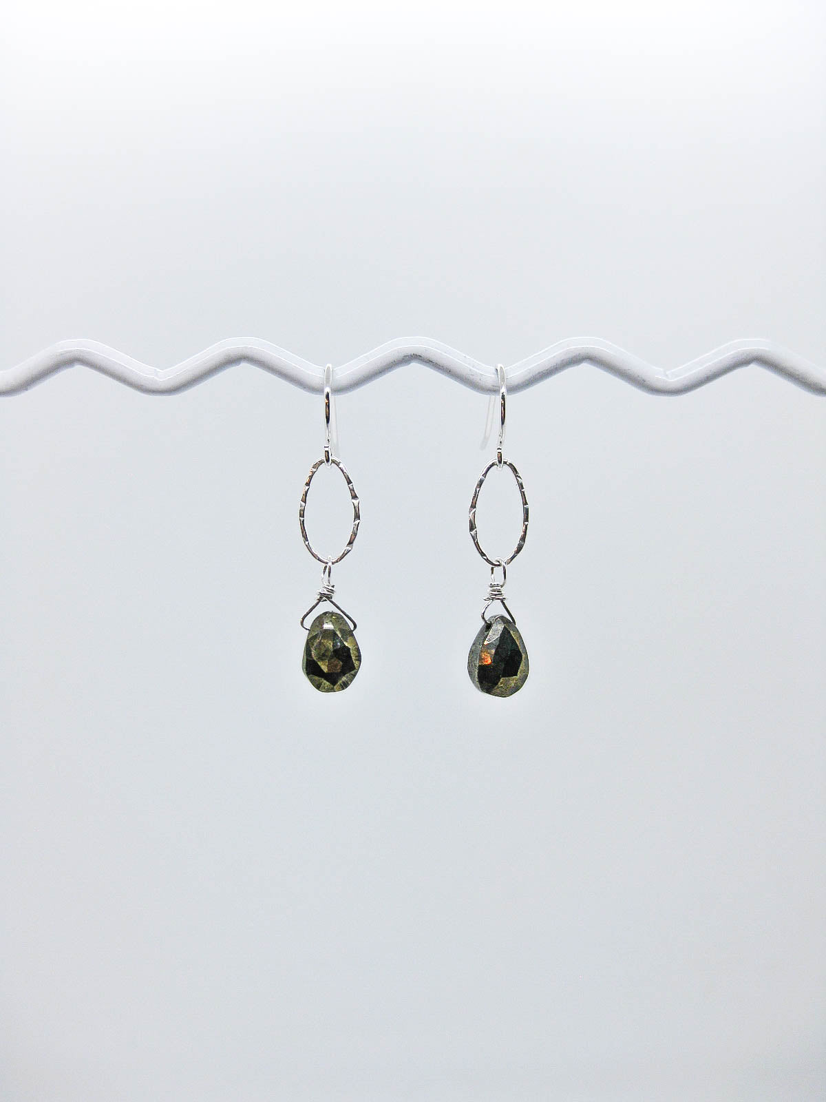 Chrysanthe: Pyrite Earrings - e532
