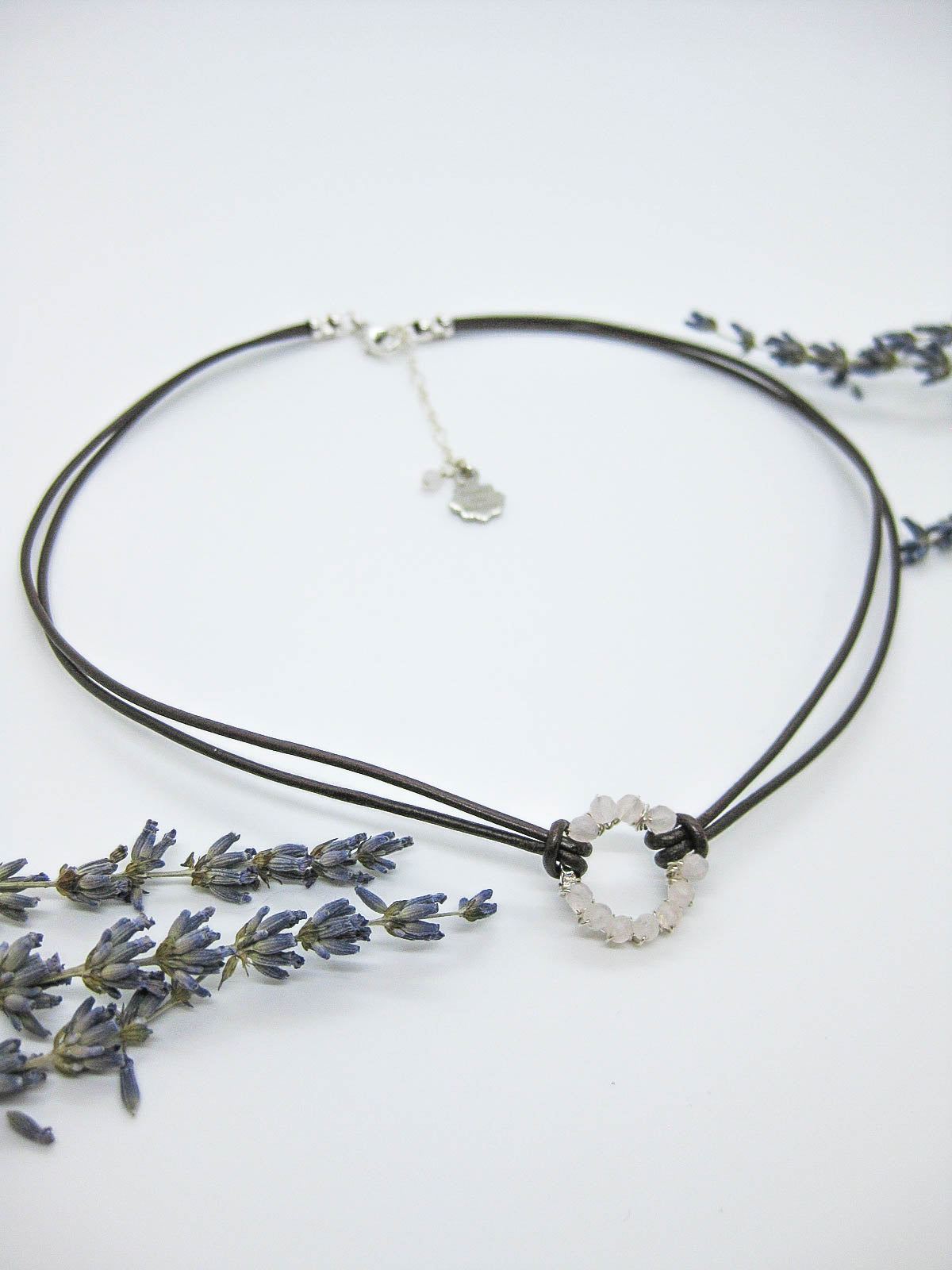 Circle: Rose Quartz Leather Necklace - n458