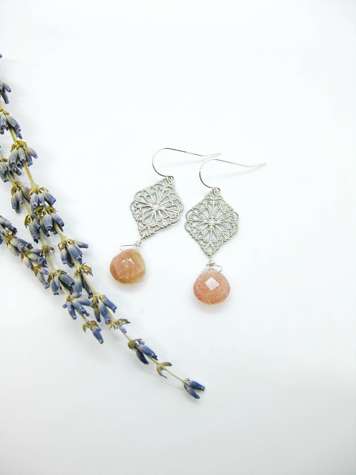 Fern: Peach Moonstone Earrings - e682