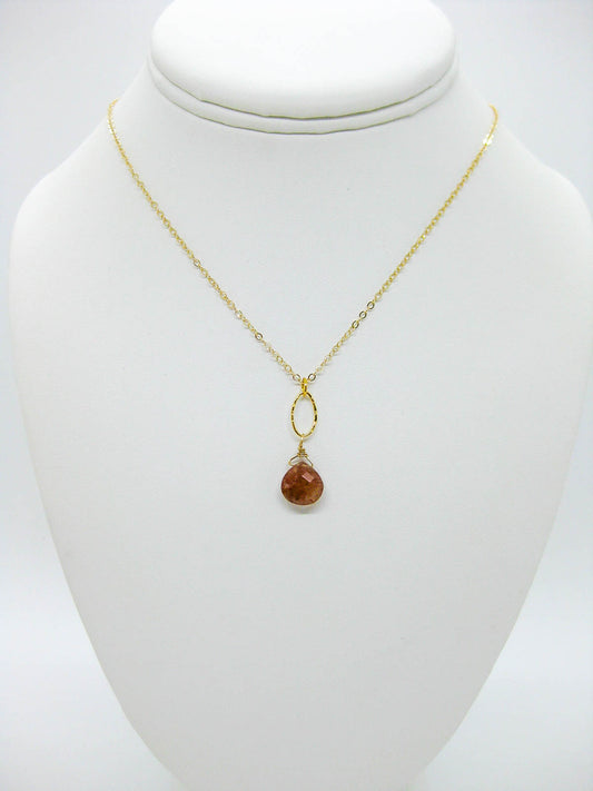 Chrysanthe: Sunstone Necklace - n406