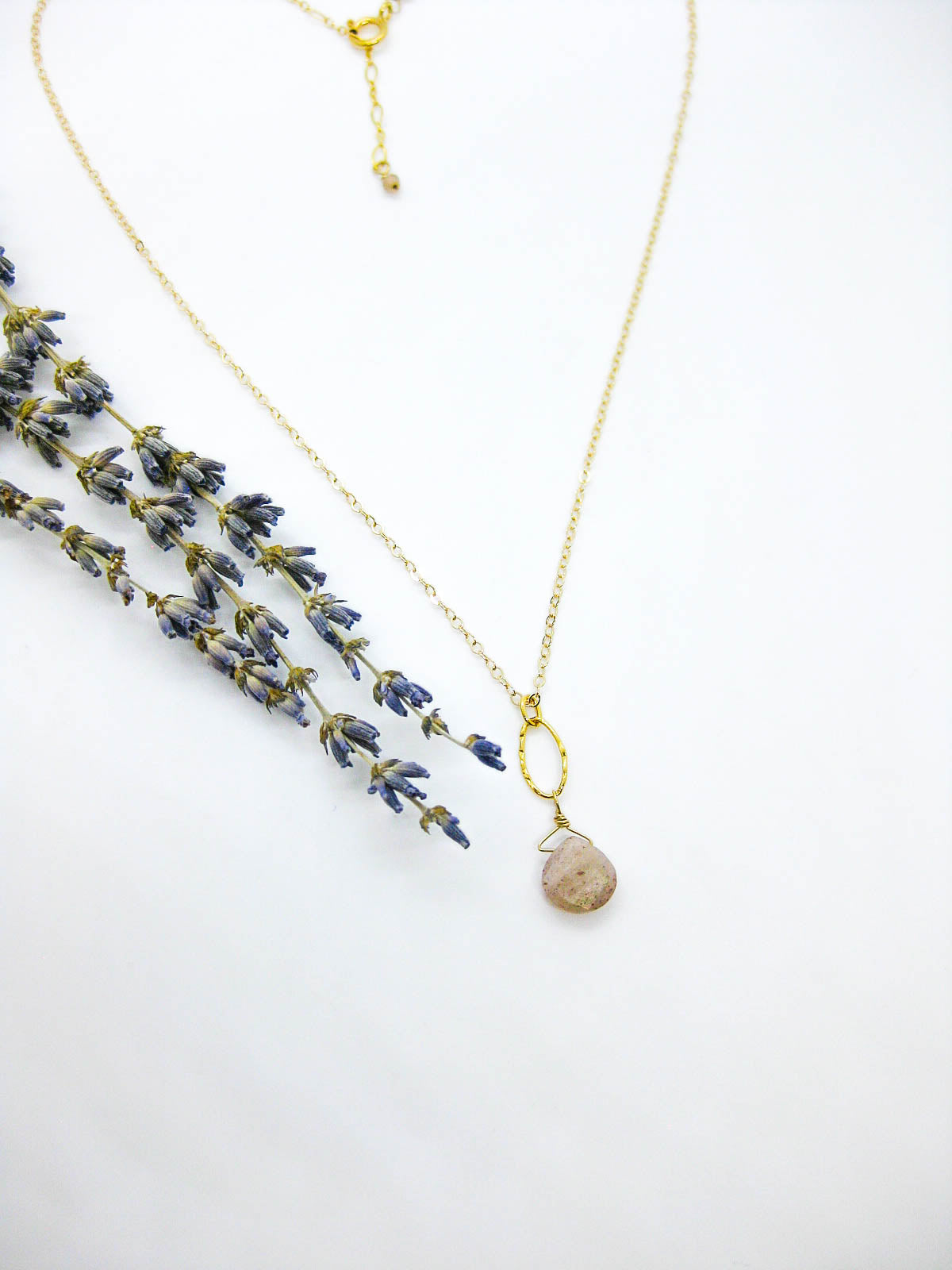 Chrysanthe: Peach Moonstone Necklace - n579