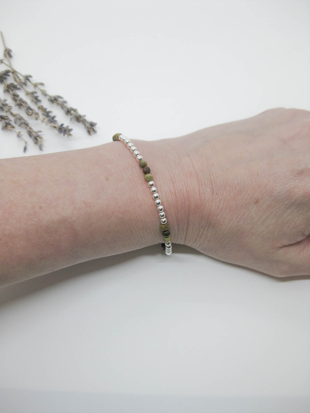 Juniper: Brown Turquoise Stretch Bracelet