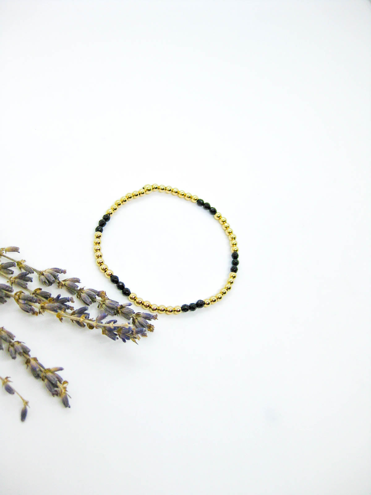 Juniper: Onyx Stretch Bracelet