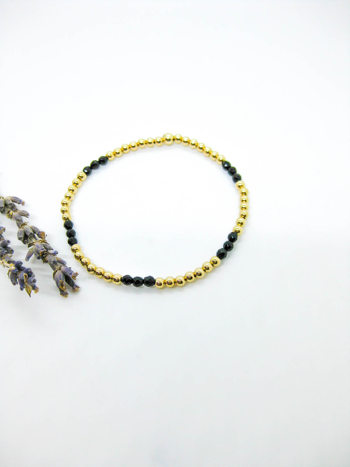 Juniper: Onyx Stretch Bracelet