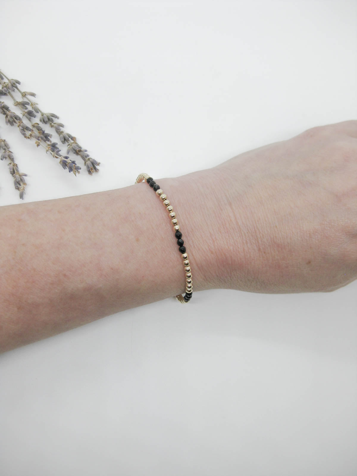 Juniper: Onyx Stretch Bracelet