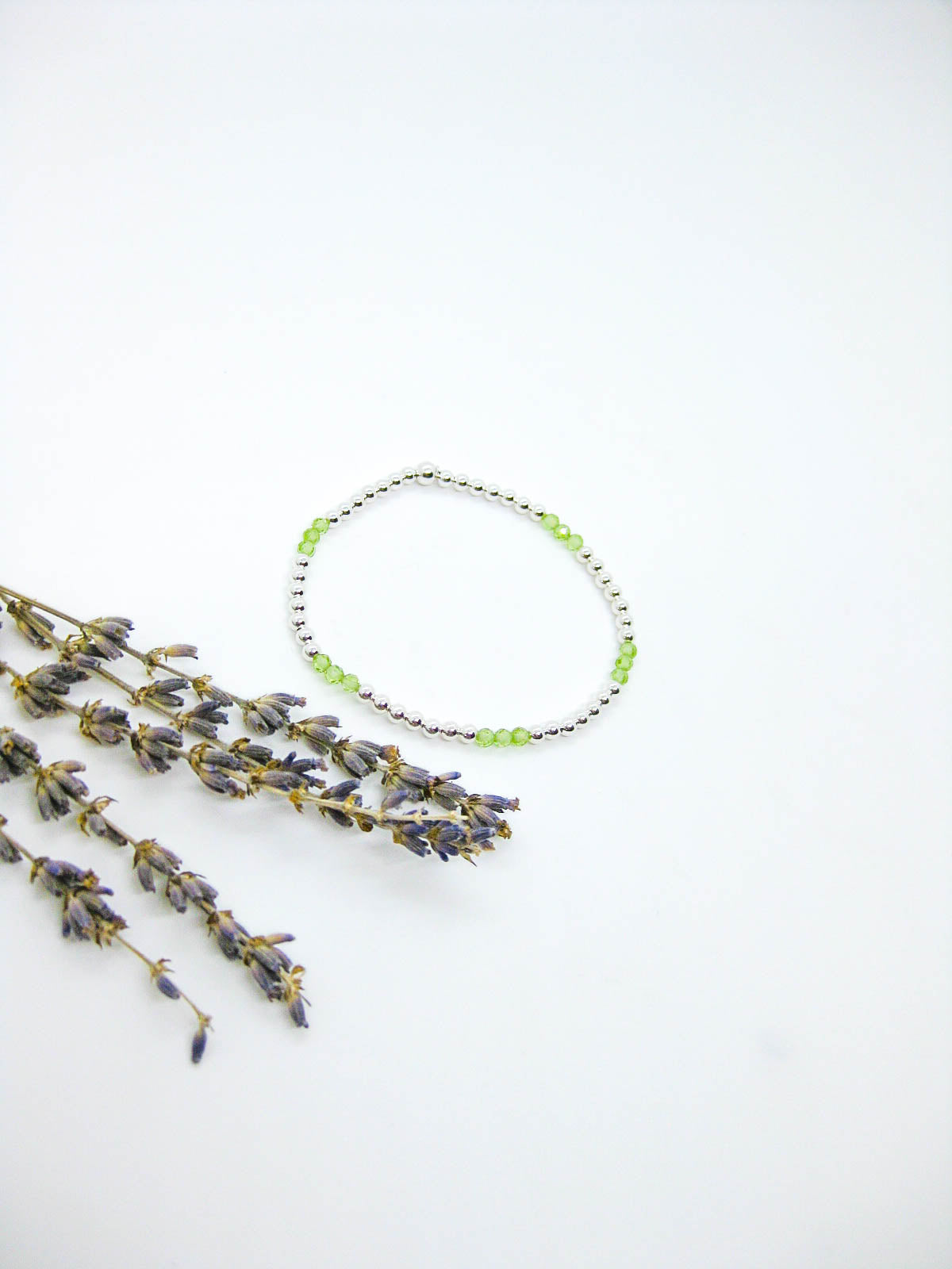 Juniper: Peridot Stretch Bracelet