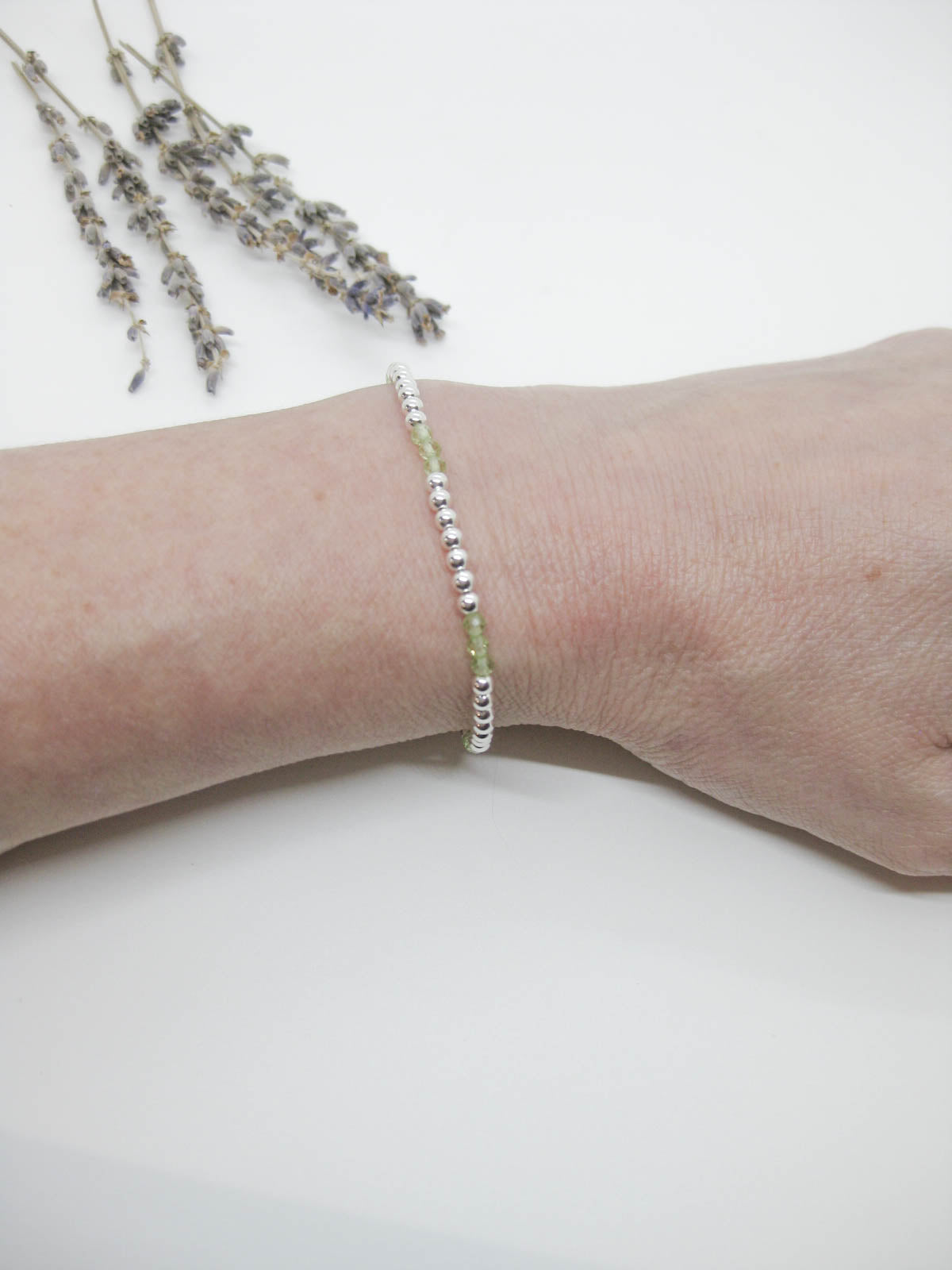 Juniper: Peridot Stretch Bracelet