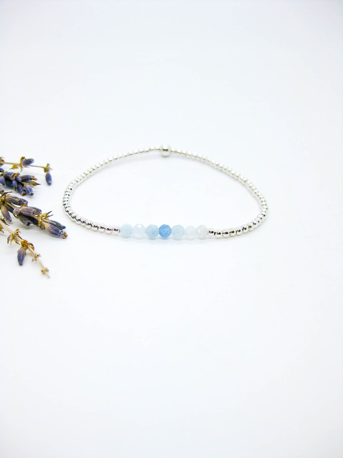 Violet: Aquamarine Stretch Bracelet - b379
