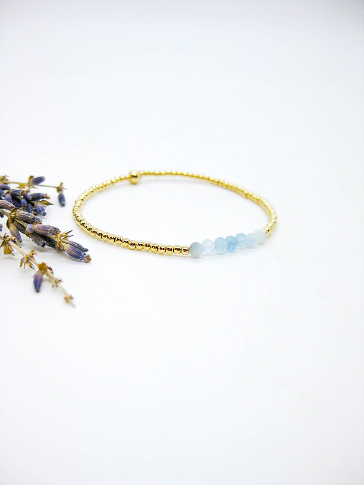 Violet: Aquamarine Stretch Bracelet - b379