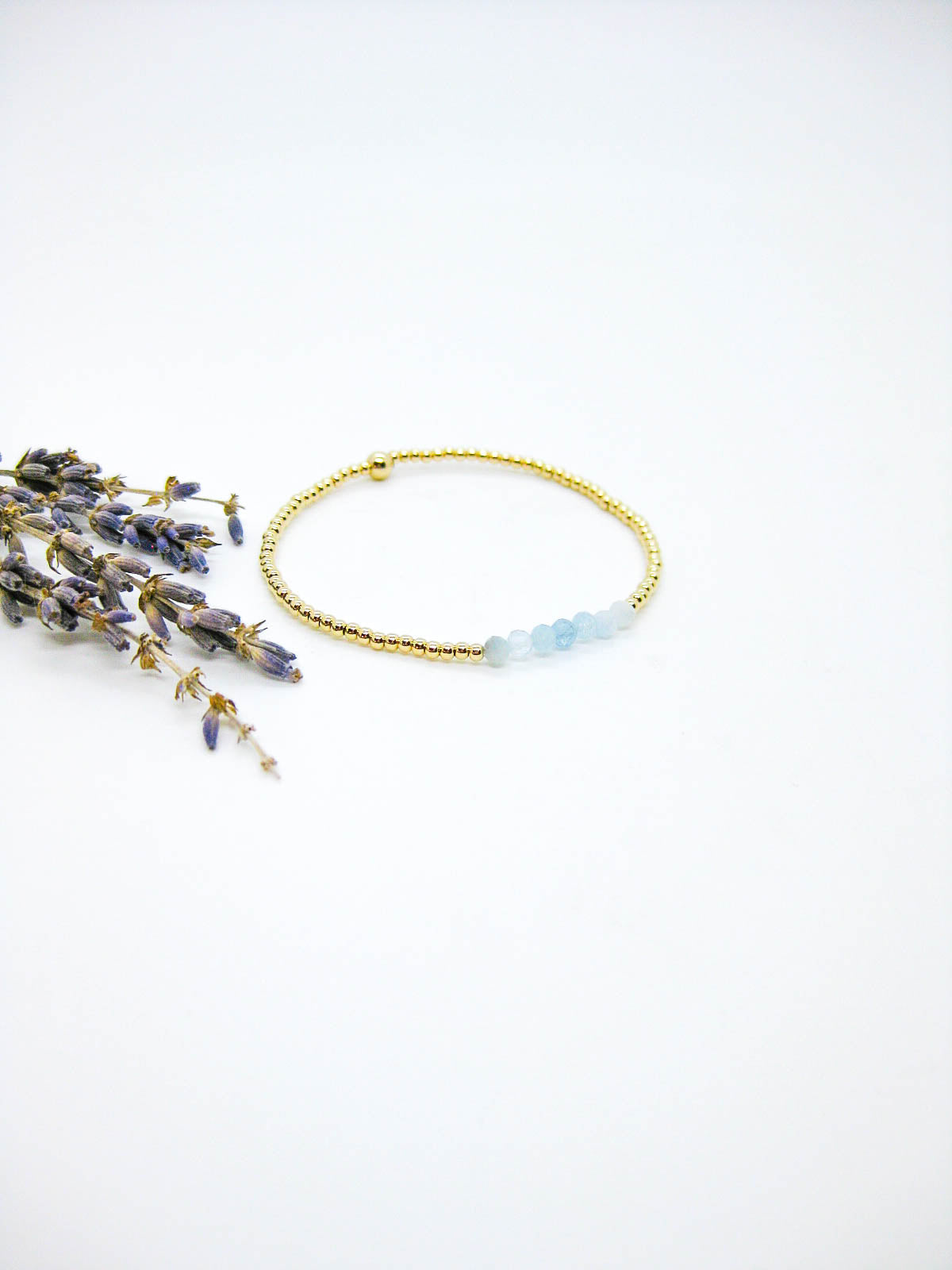 Violet: Aquamarine Stretch Bracelet - b379