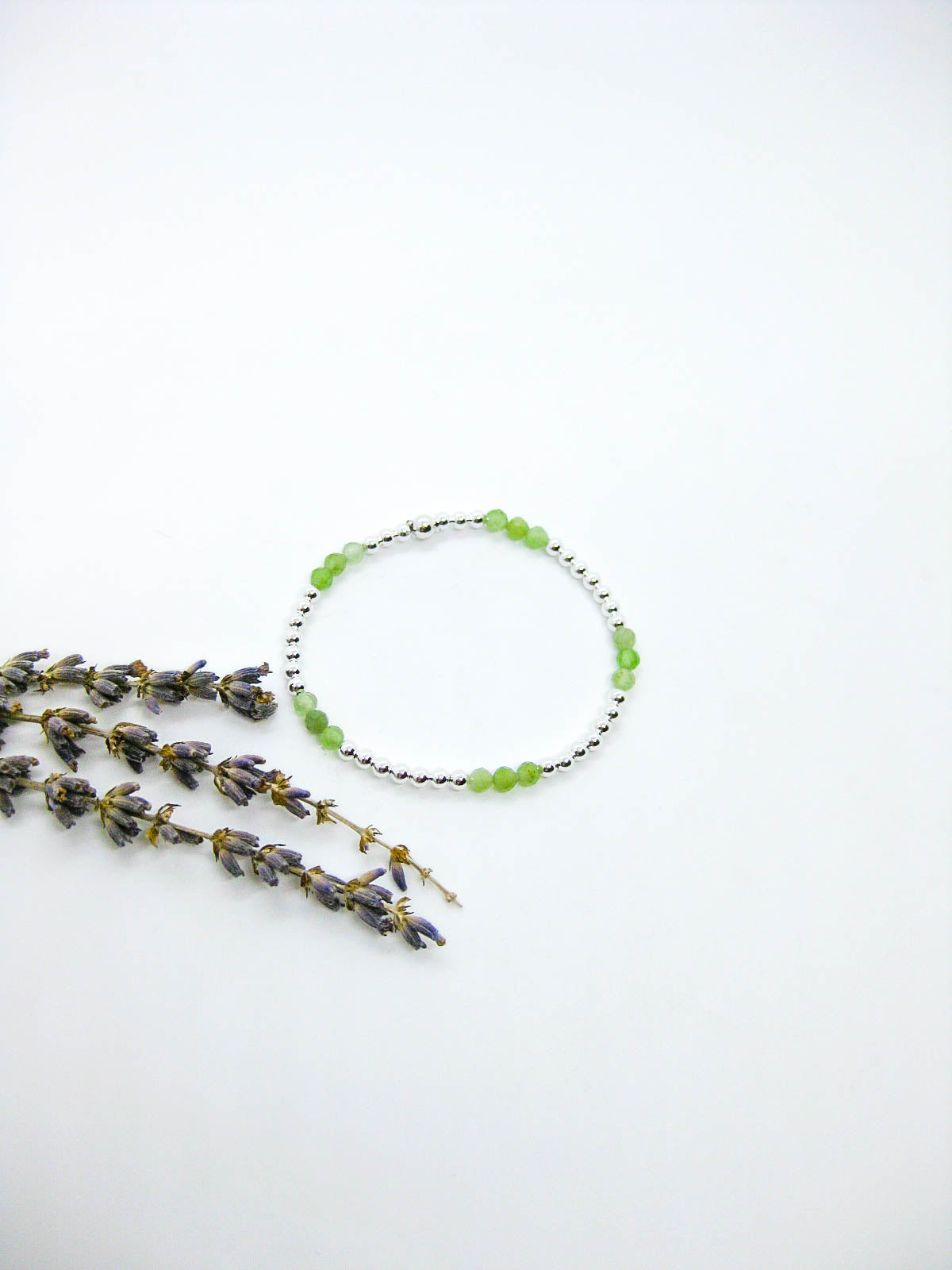 Juniper: Jade Stretch Bracelet - b401