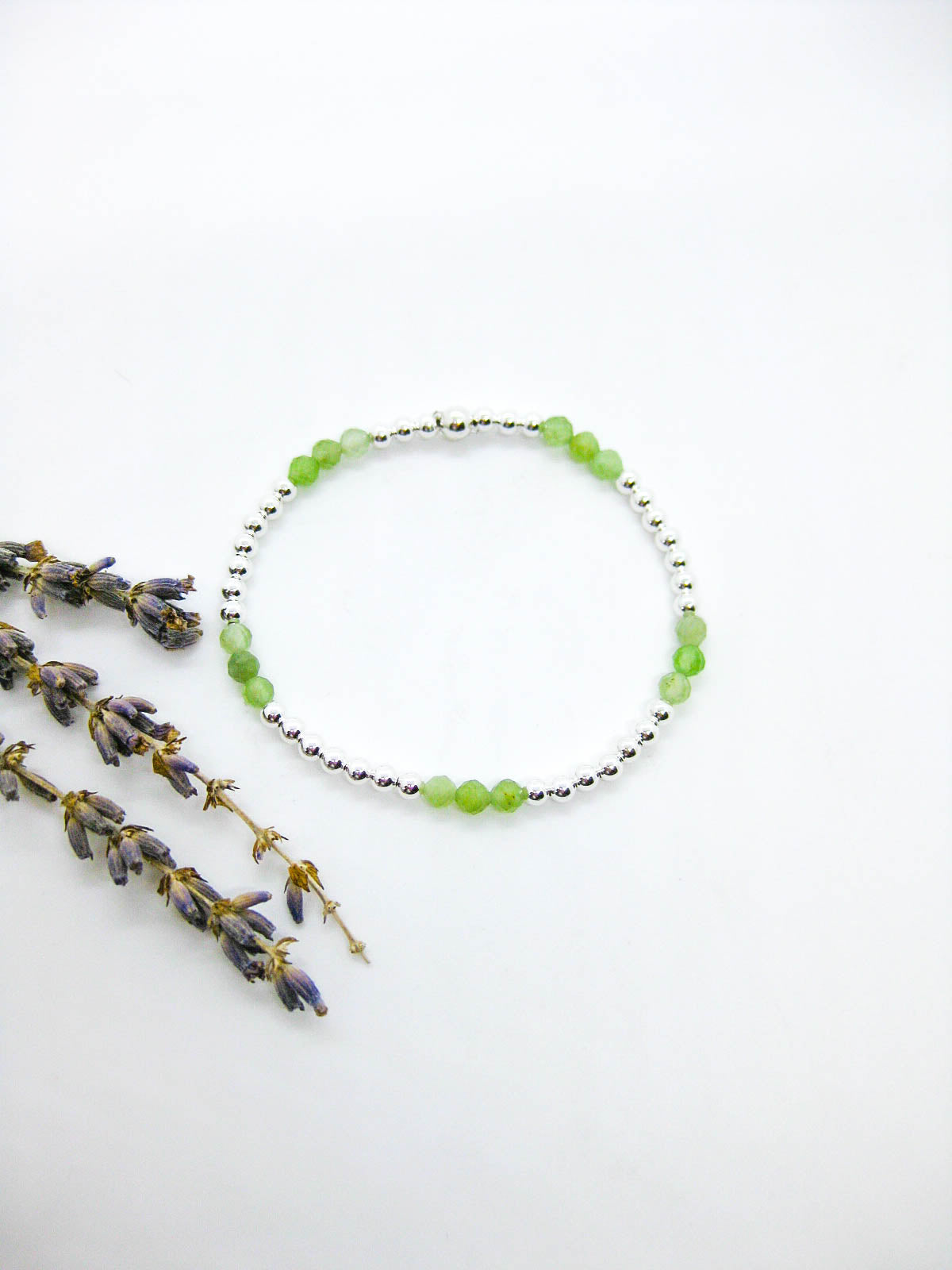 Juniper: Jade Stretch Bracelet - b401