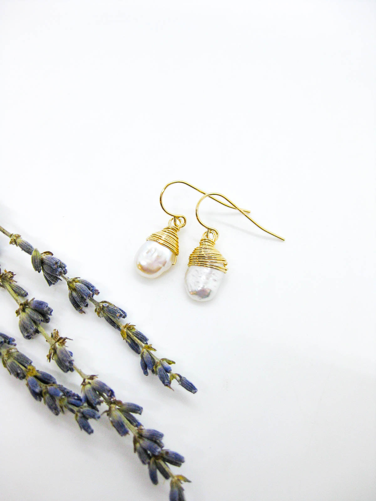 Chamomile Earrings