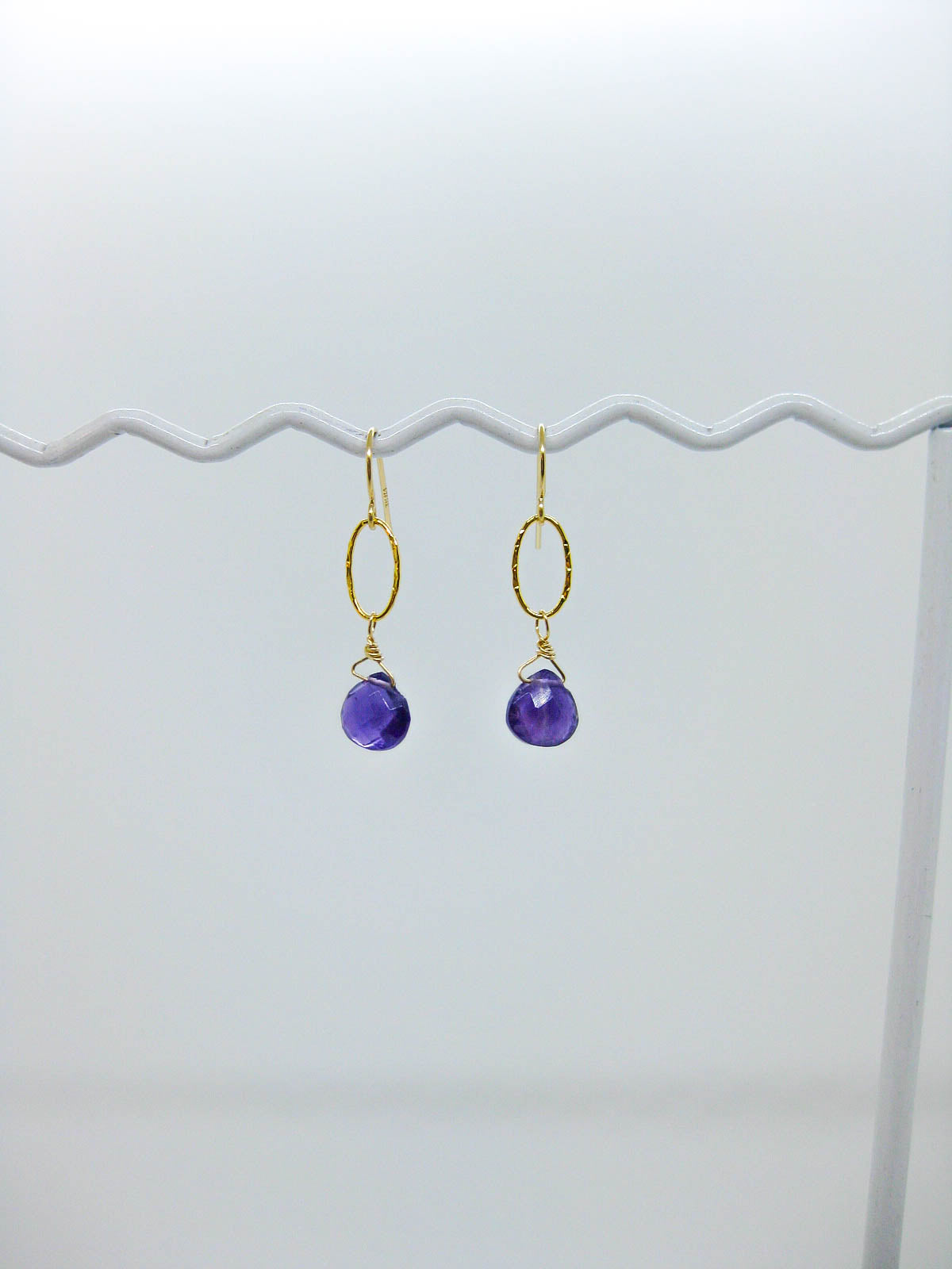 Chrysanthe: Amethyst Earrings