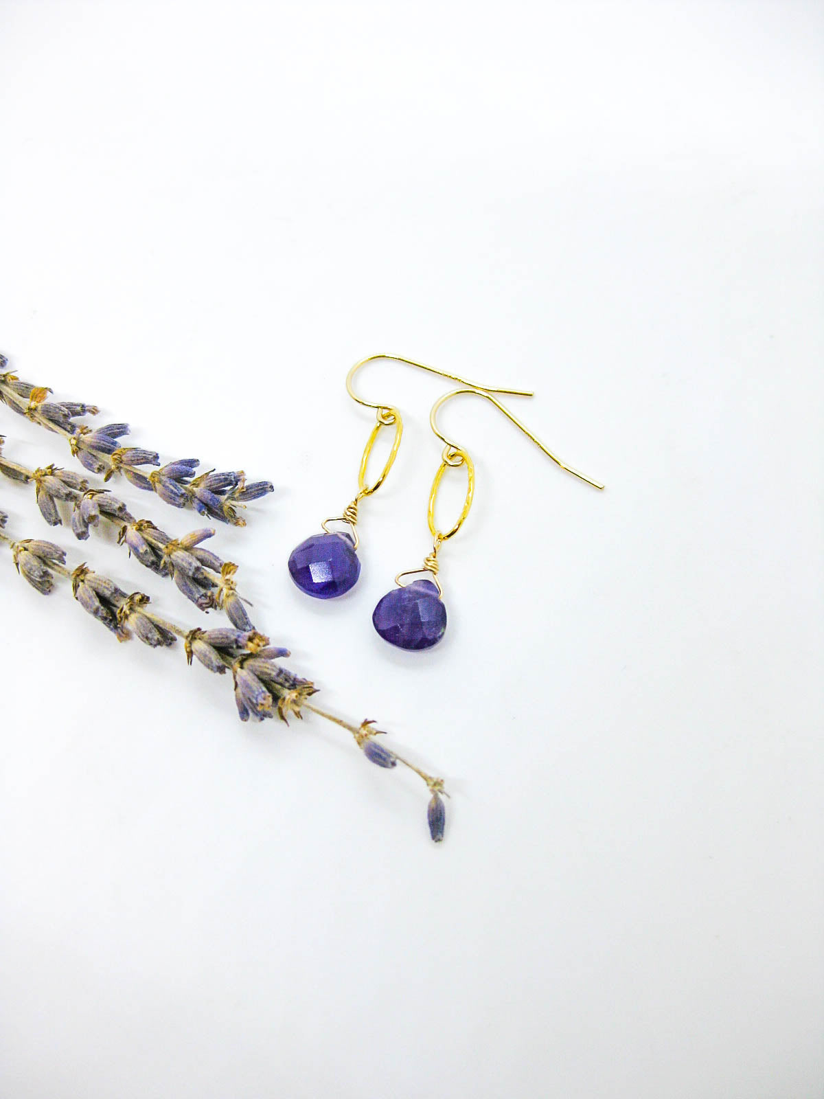 Chrysanthe Earrings